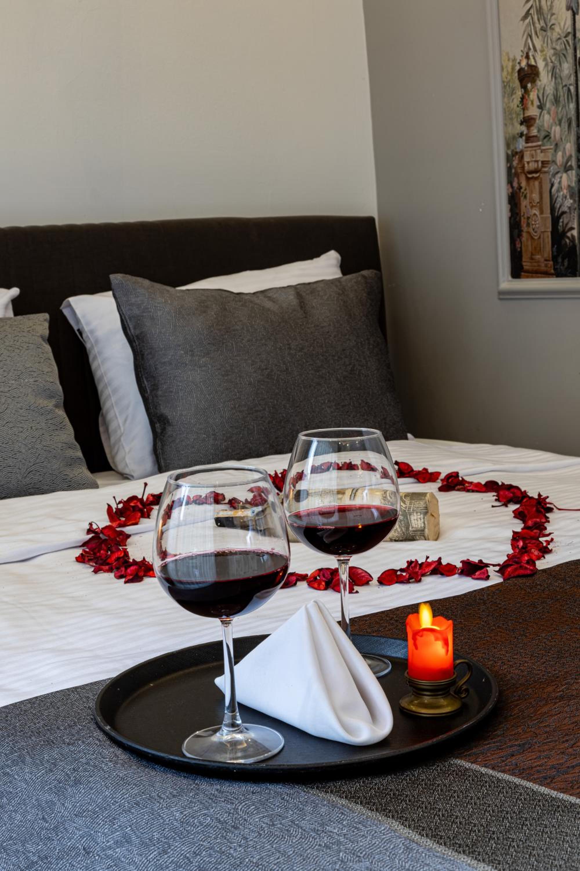 APOLLO HOTEL & APARTMENtS - Image 32