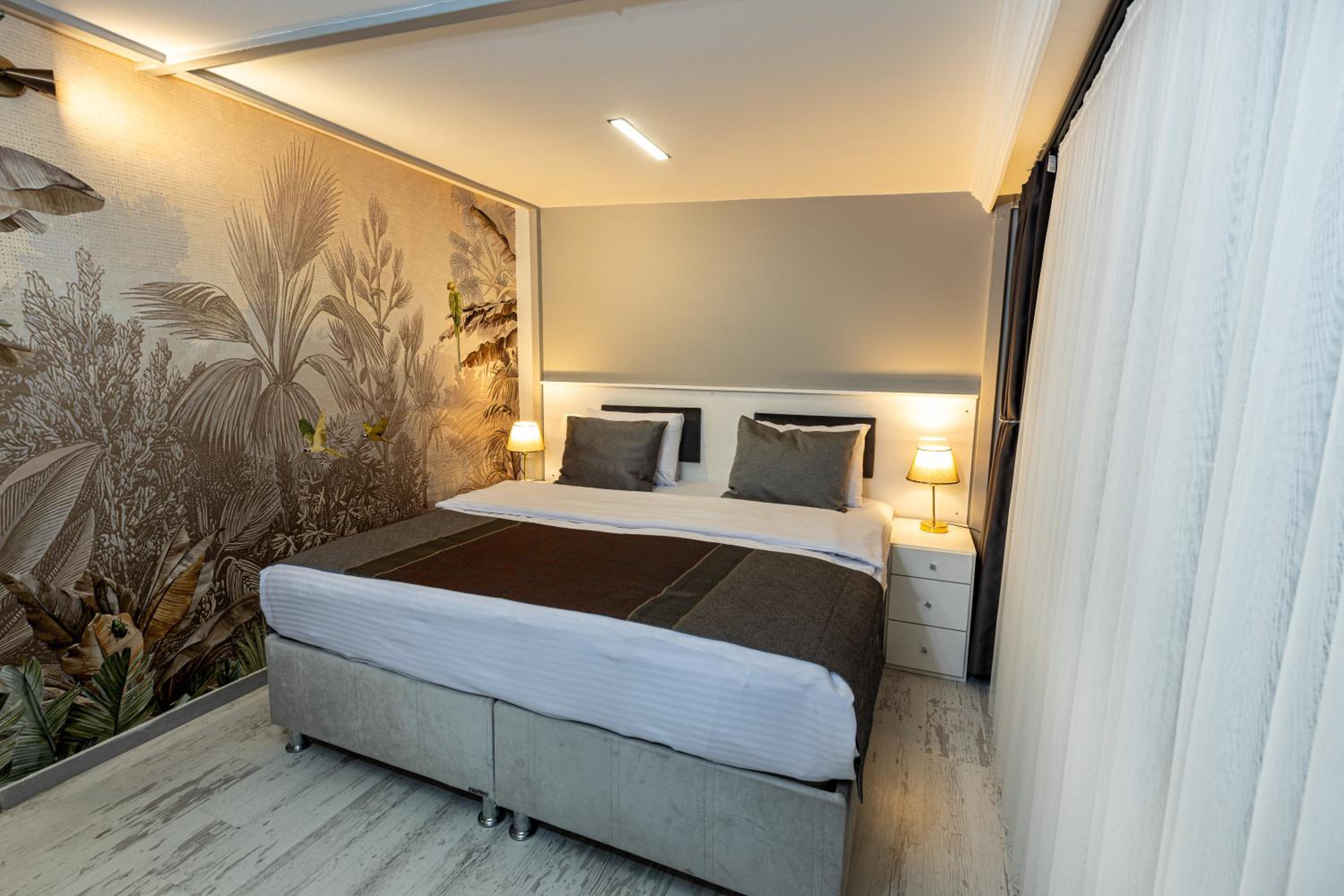 APOLLO HOTEL & APARTMENtS - Image 5