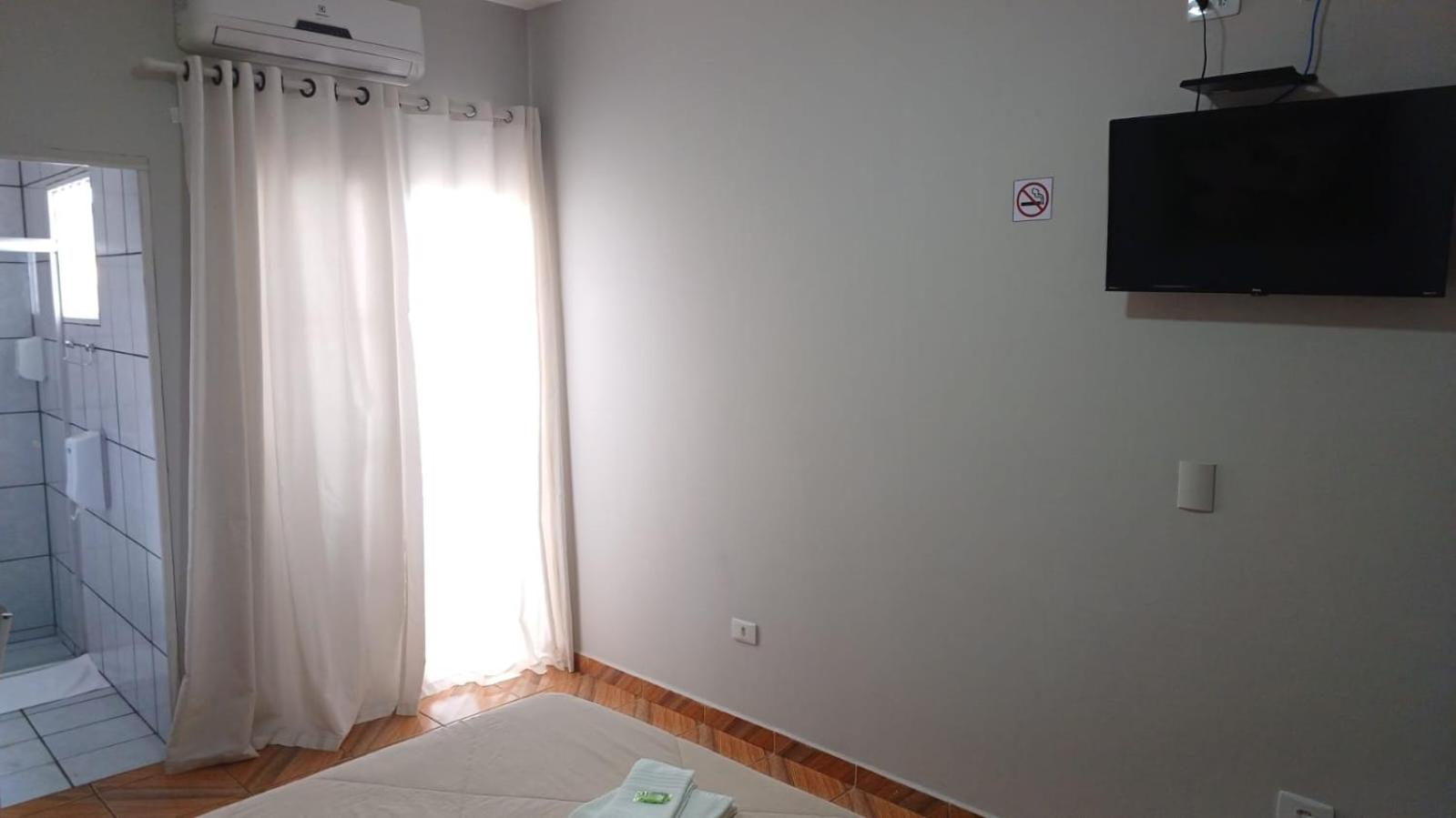 Victoria Hotel - Campanha - MG