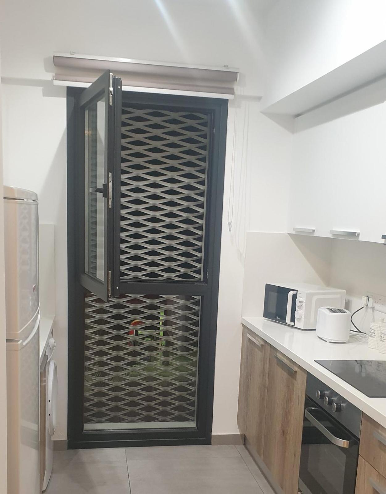 Deluxe 1 Bed Apt Ayios Dometios