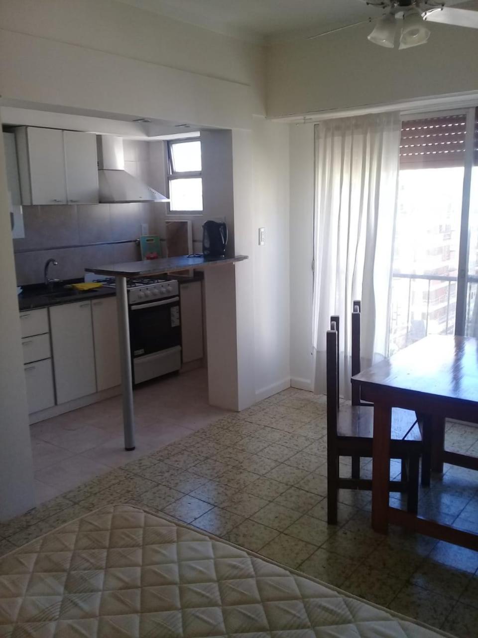 Departamento monoambiente zona Shopping Los Gallegos