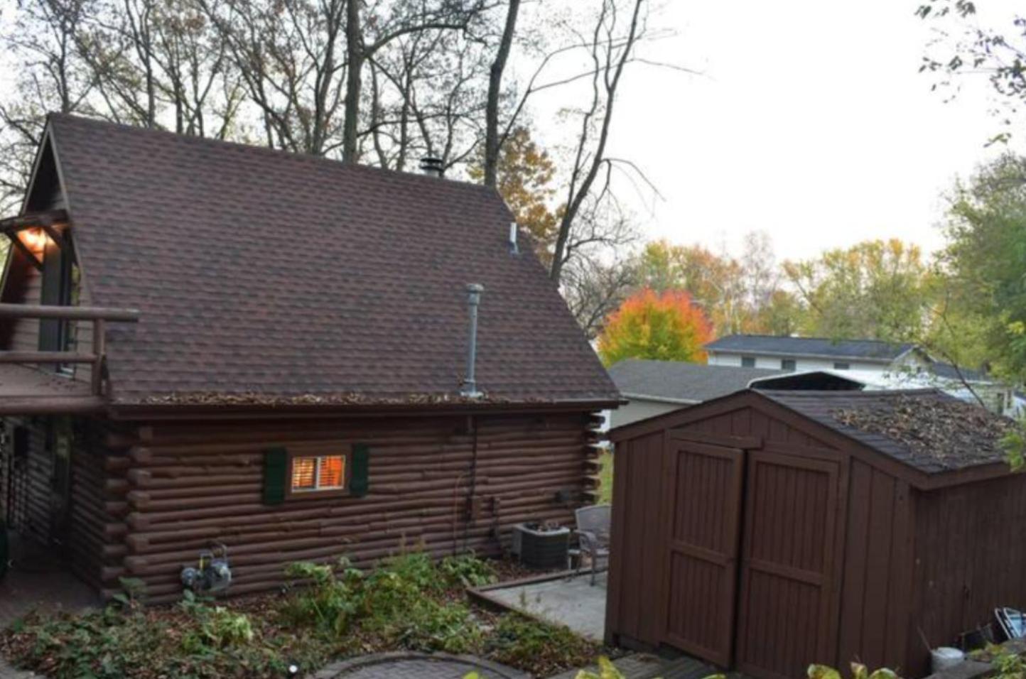 The Overlook at Lake Koshkonong - Lake Home Log Cabin view 4