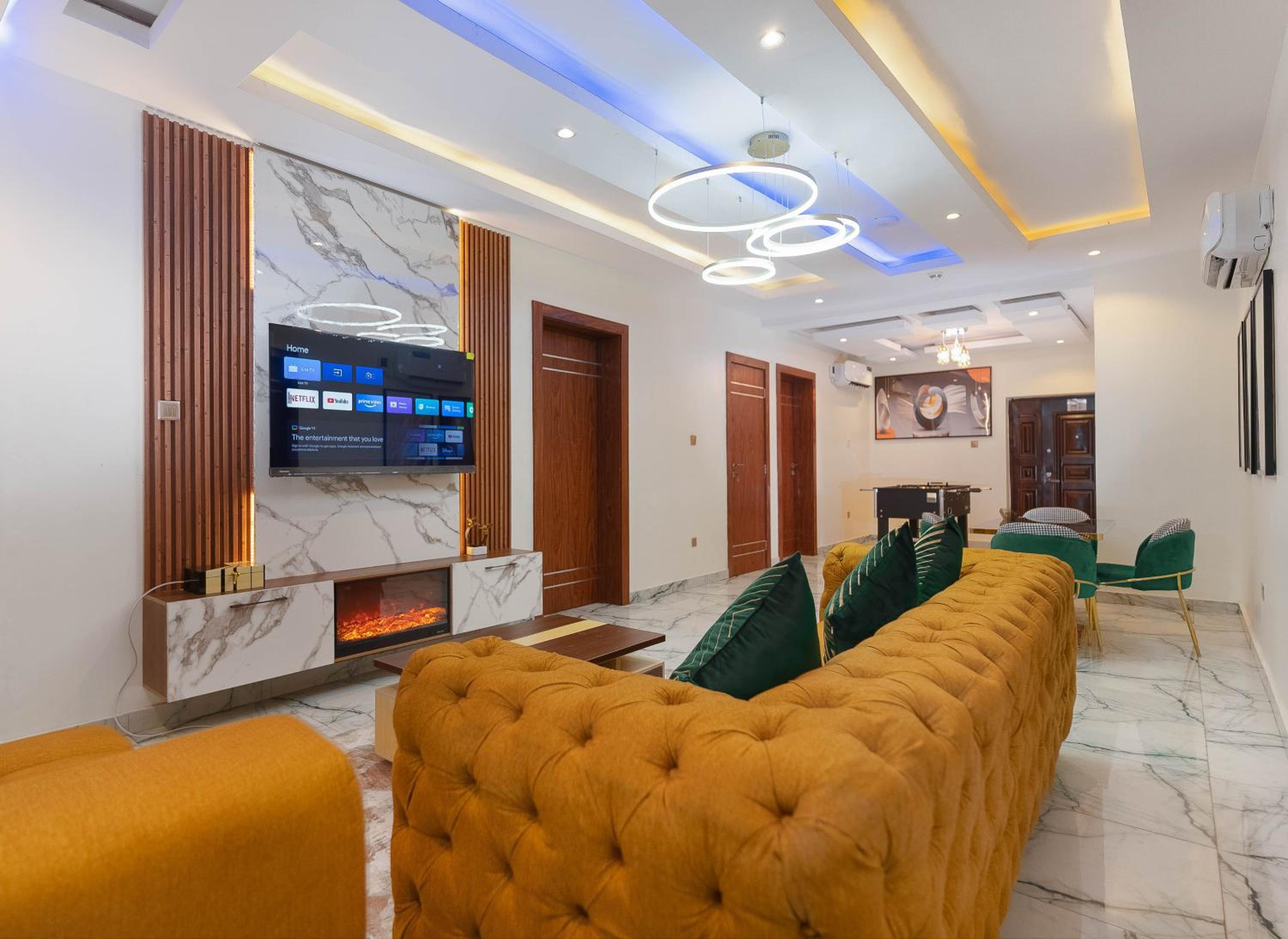 lounge