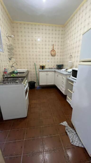 Ótima localização! Apto Boqueirão até 11 pessoas.