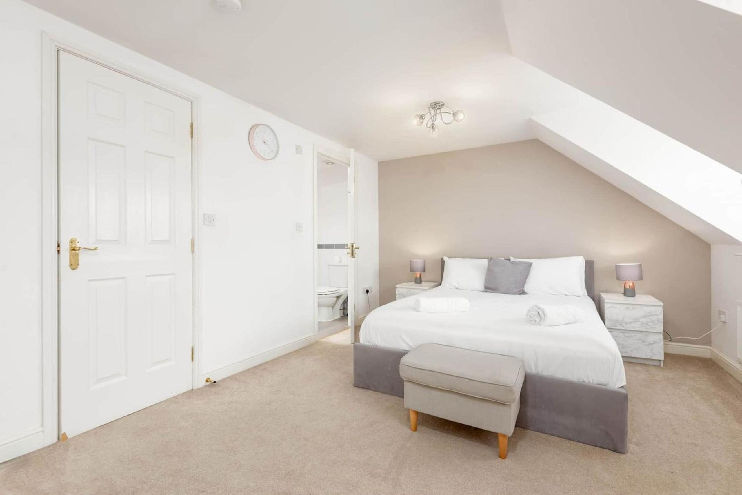 Chambers Place - No 10