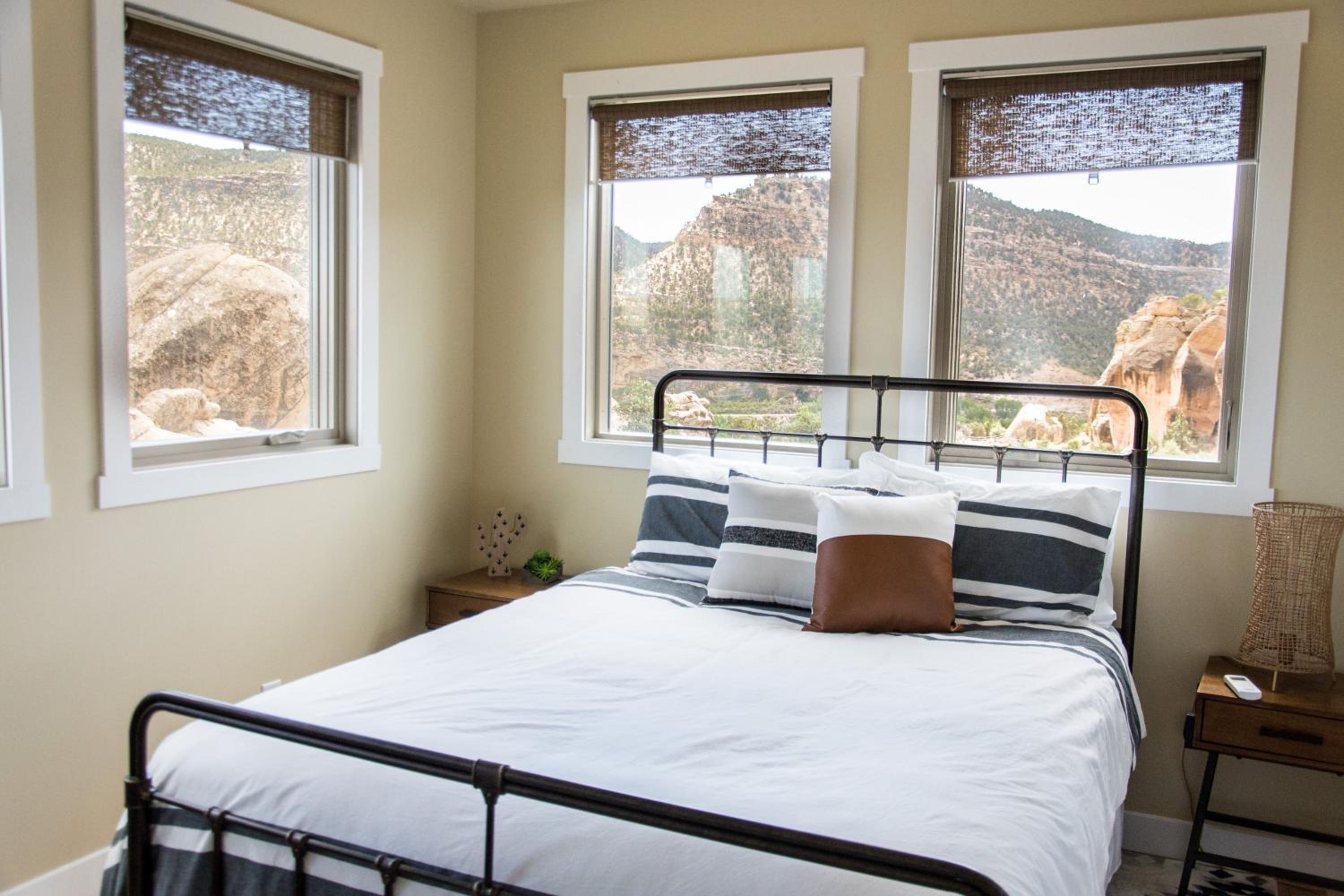 Escalante Cliff House