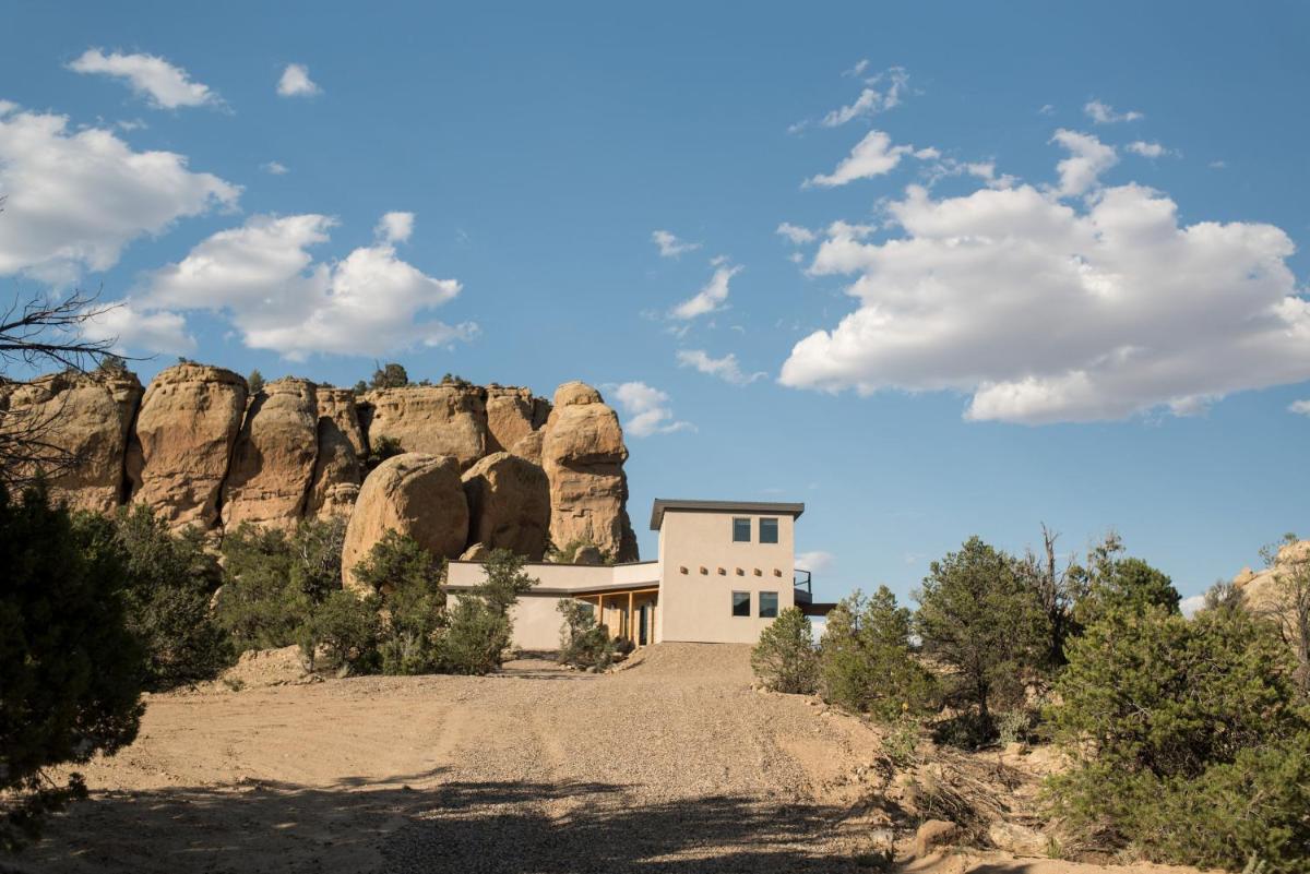 Escalante Cliff House