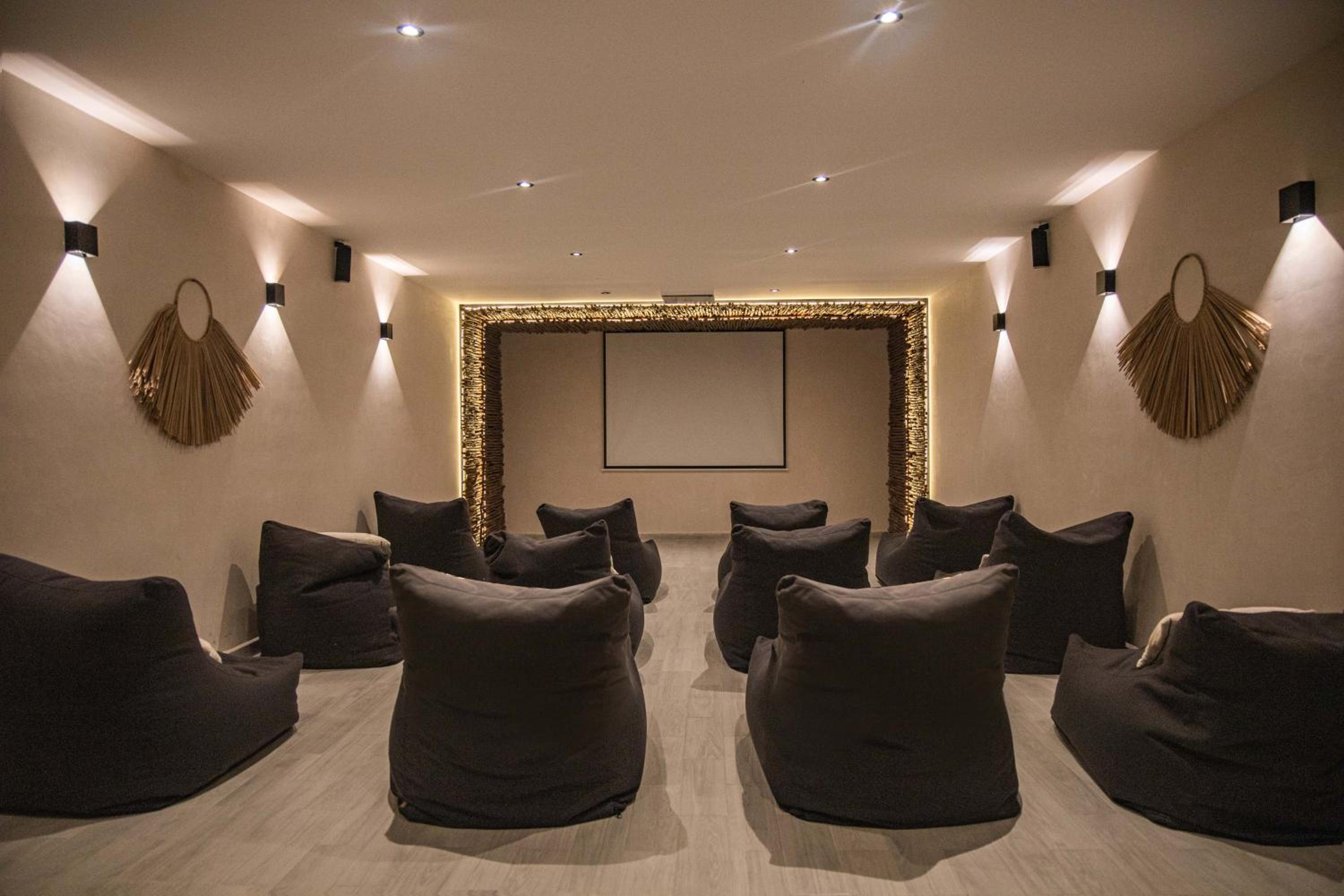 meeting & event spaces