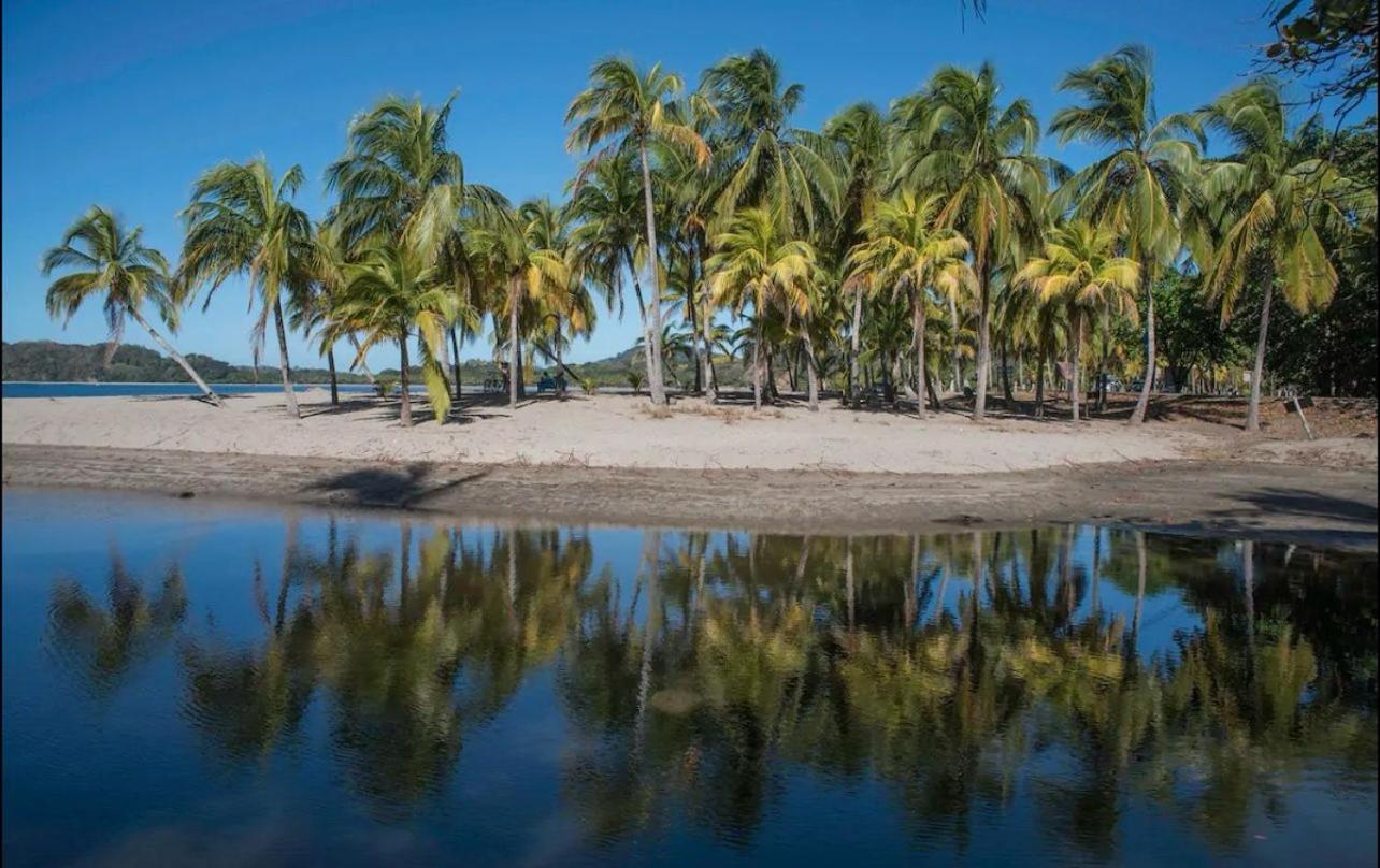 Casa Guarumo - An oasis in Playa Carrillo.