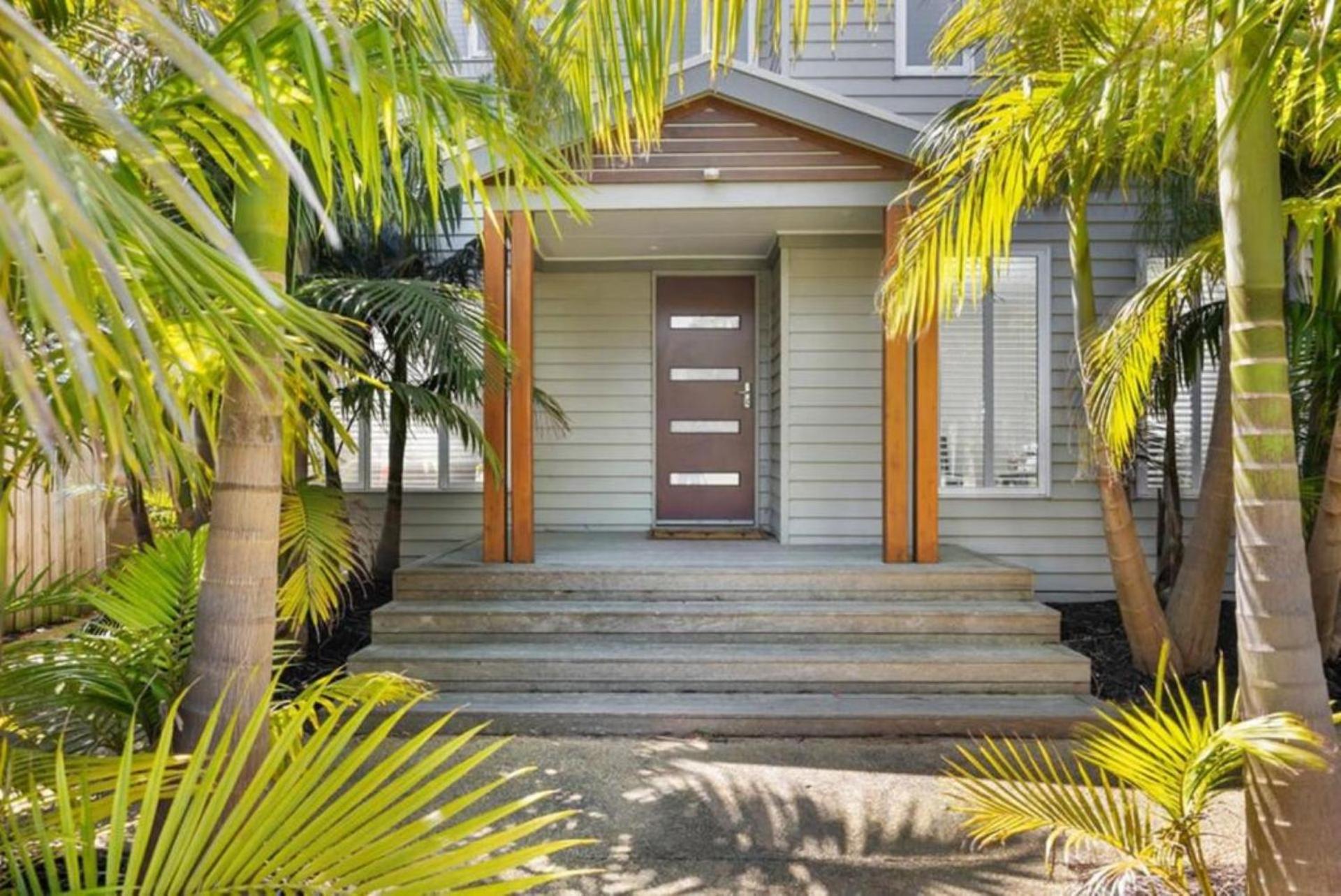 Amongst the Palms Inverloch