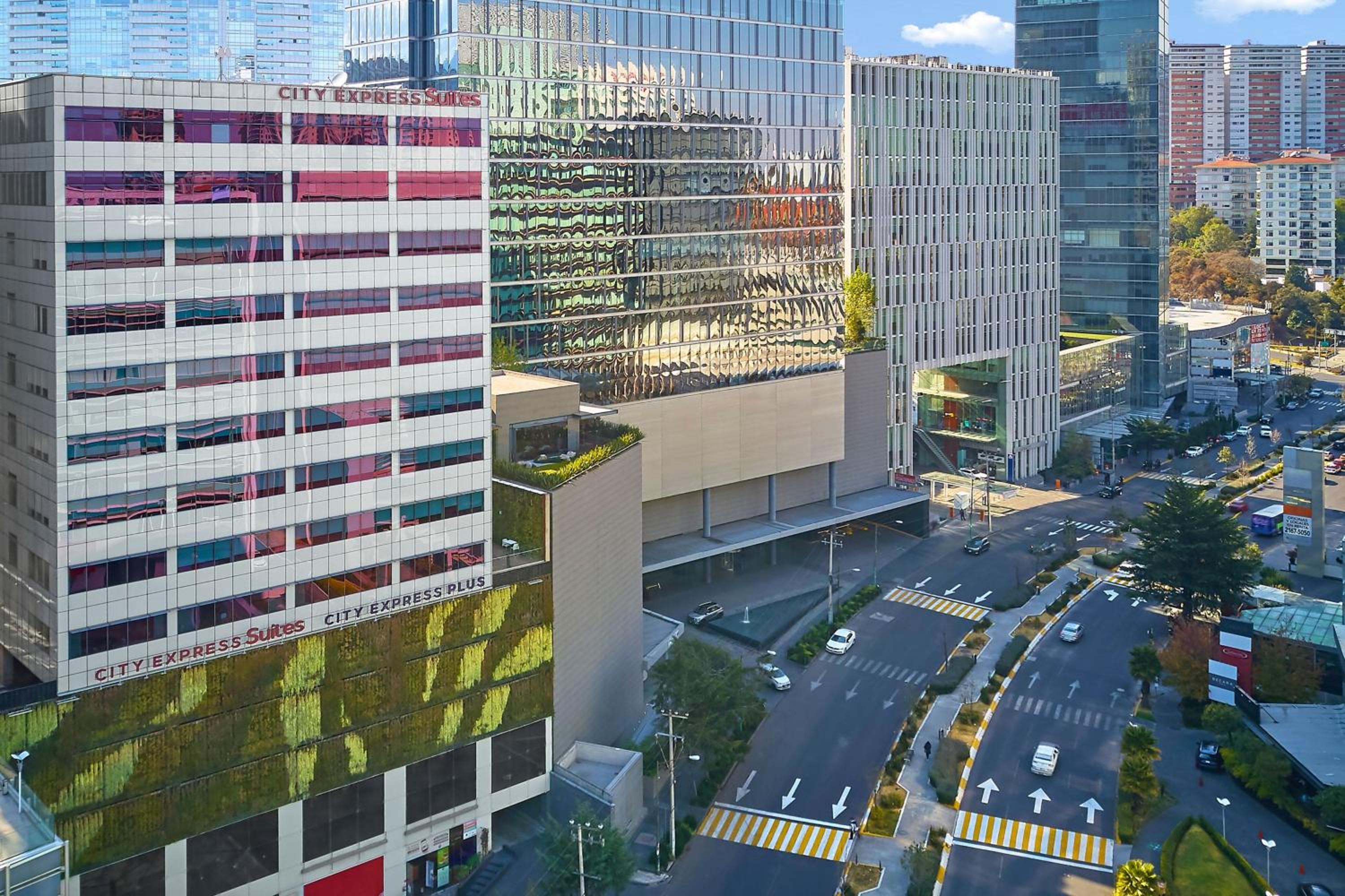 City Express Plus by Marriott Ciudad de México Santa Fe photo 5