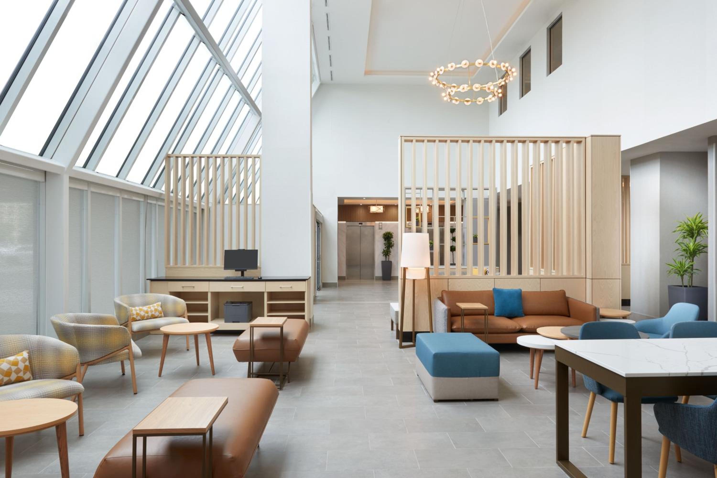 TownePlace Suites by Marriott Toronto Oakville - Property Image 29