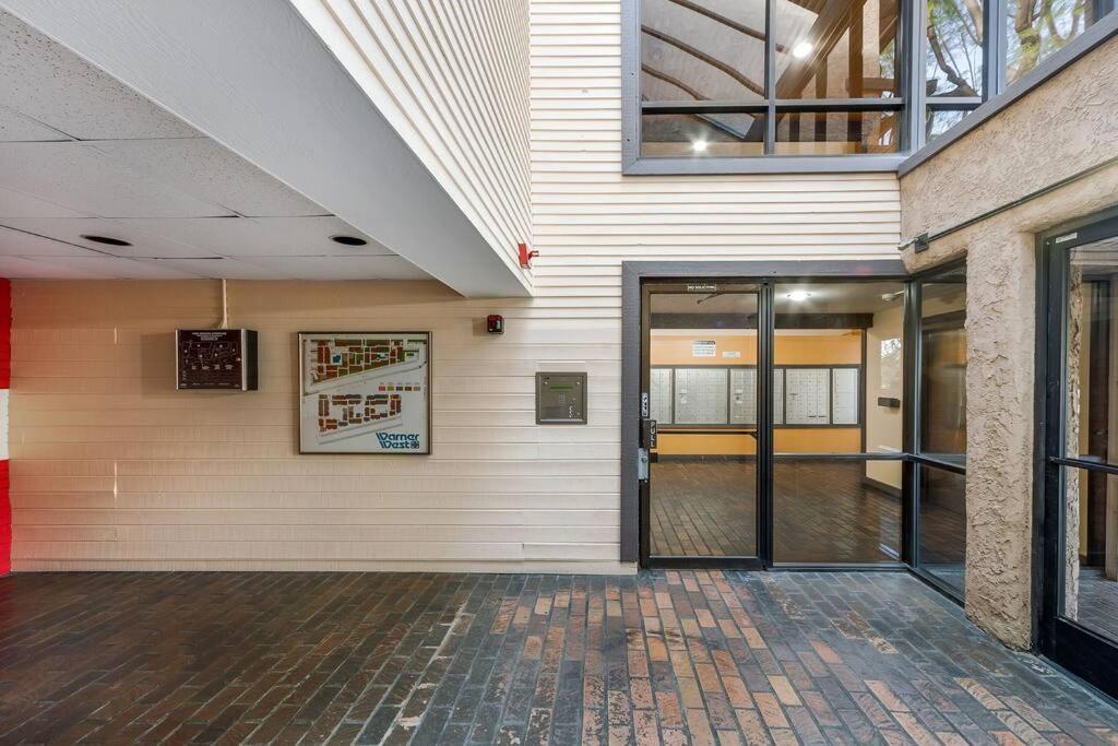 Remodeled Warner Center Condo (Woodland Hills)