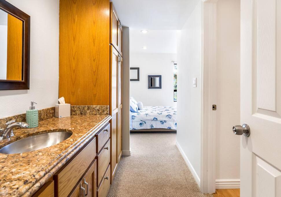 Remodeled Warner Center Condo (Woodland Hills)