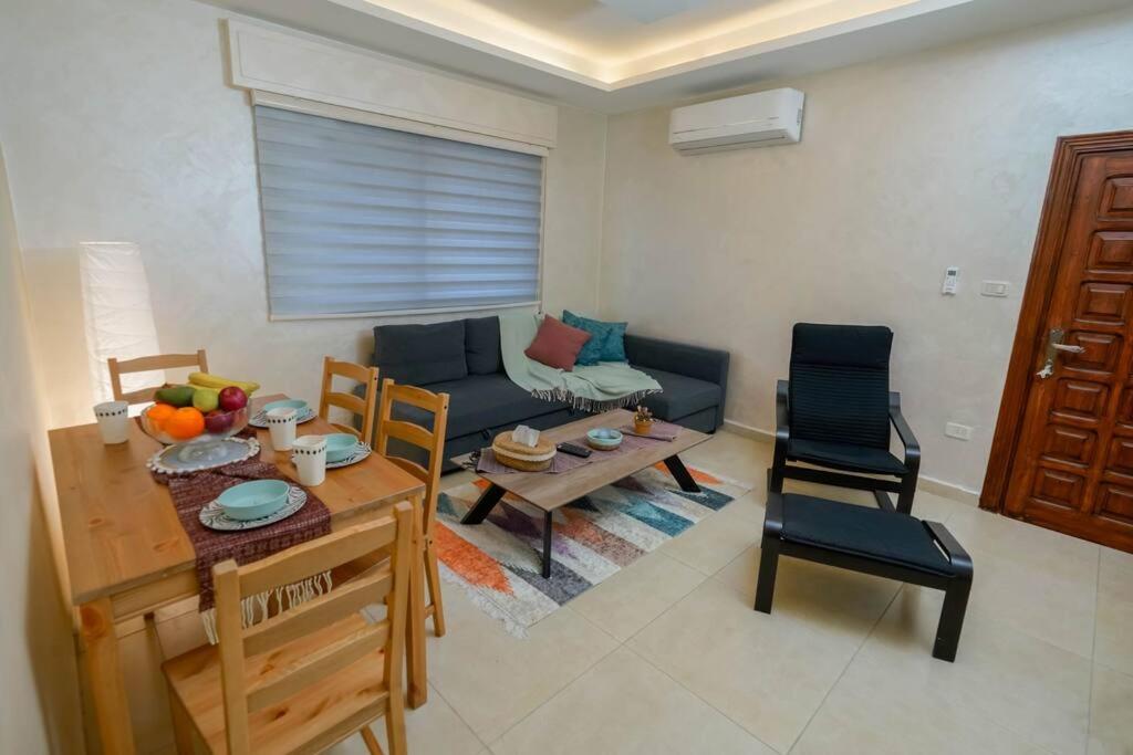 Alrabieh, modern 1-bedroom flat view 2