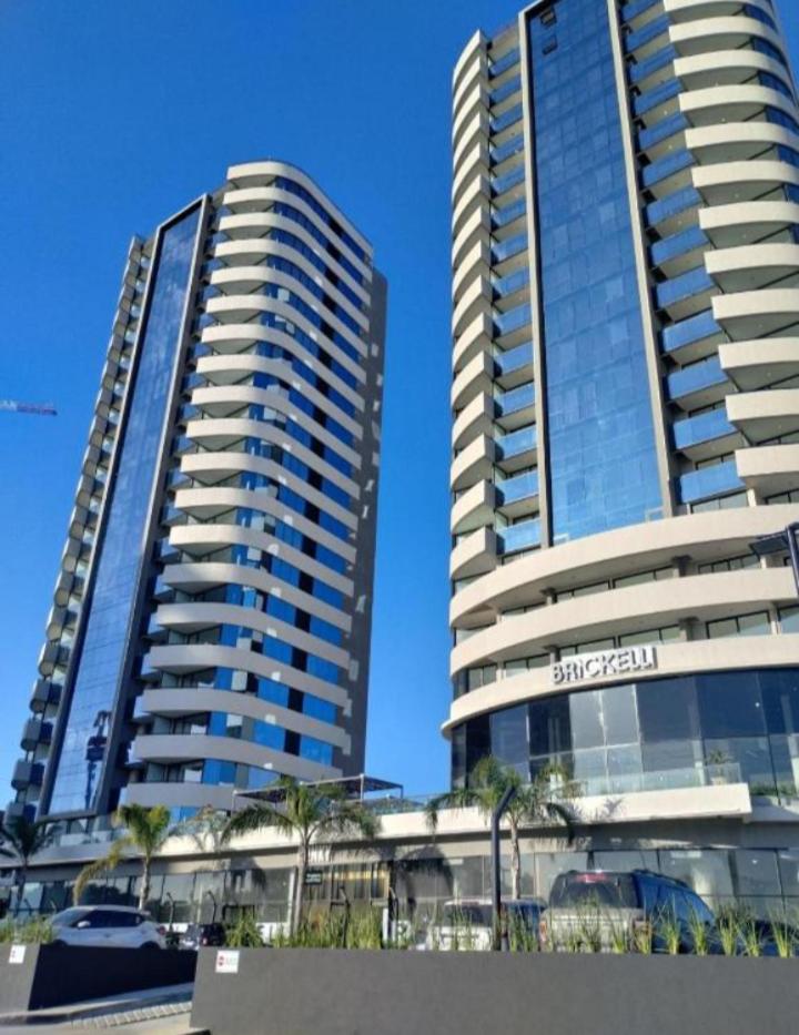 Torres Brickell 2B.