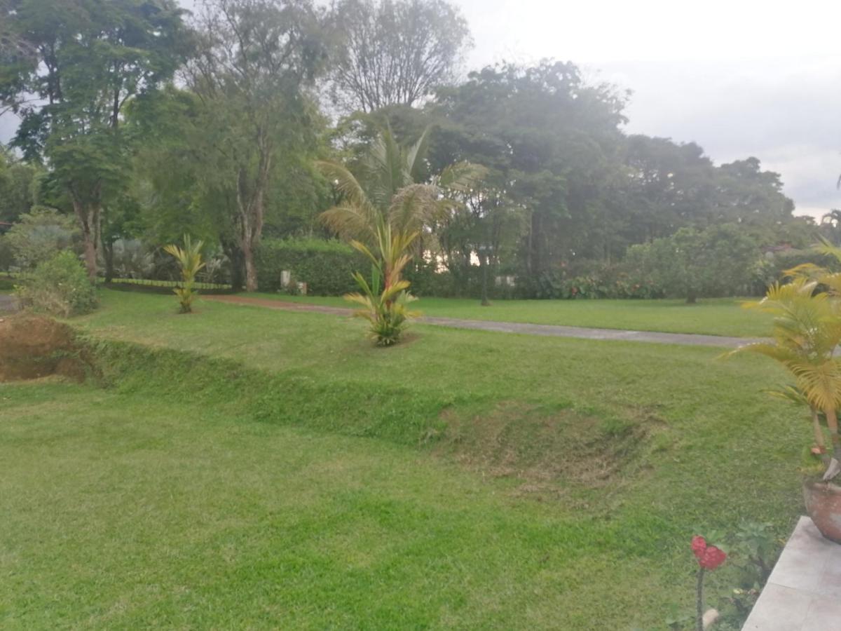 Villa campestre en pereira view 3