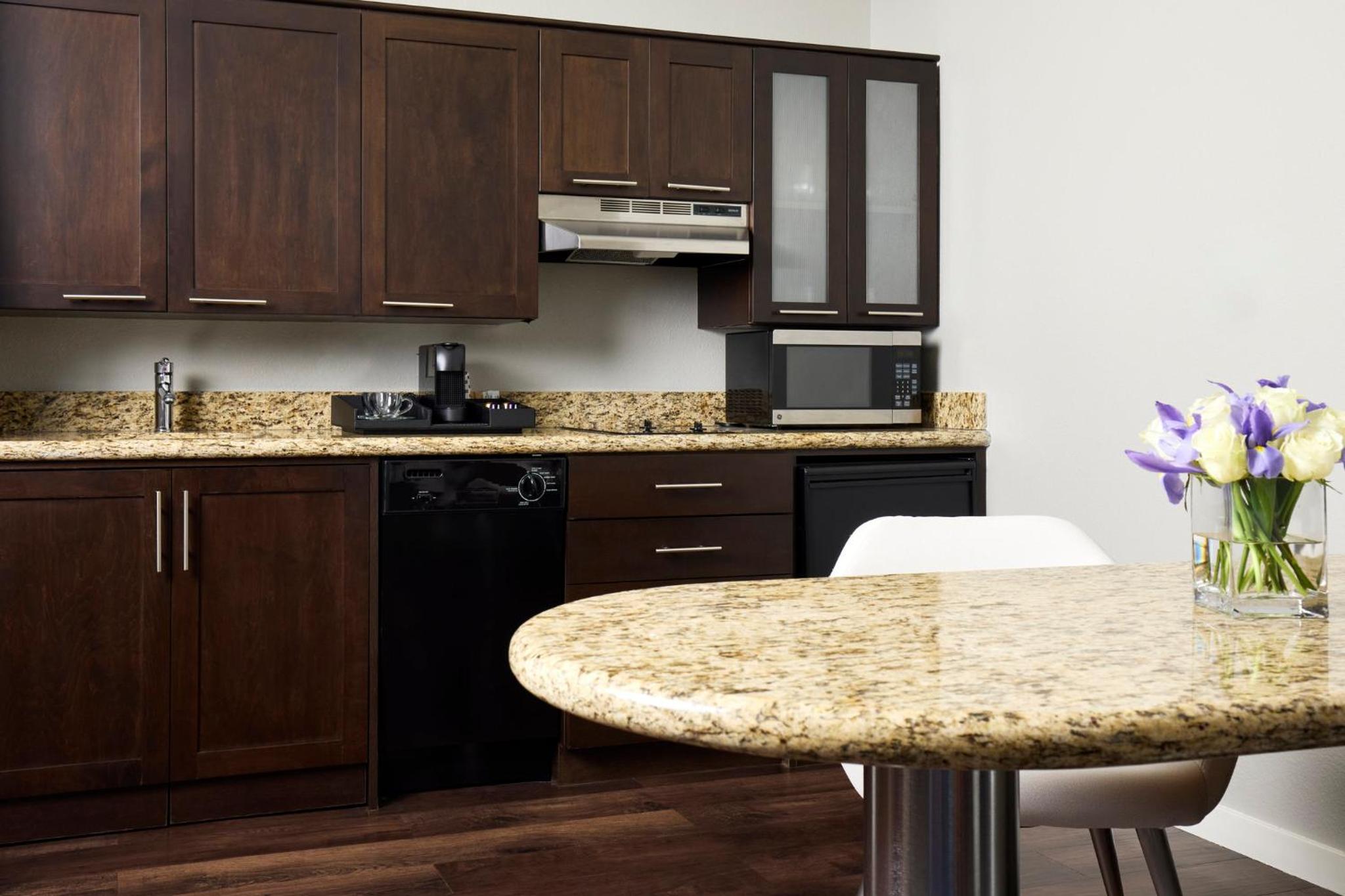 Archer Hotel Falls Church - Property Image 16