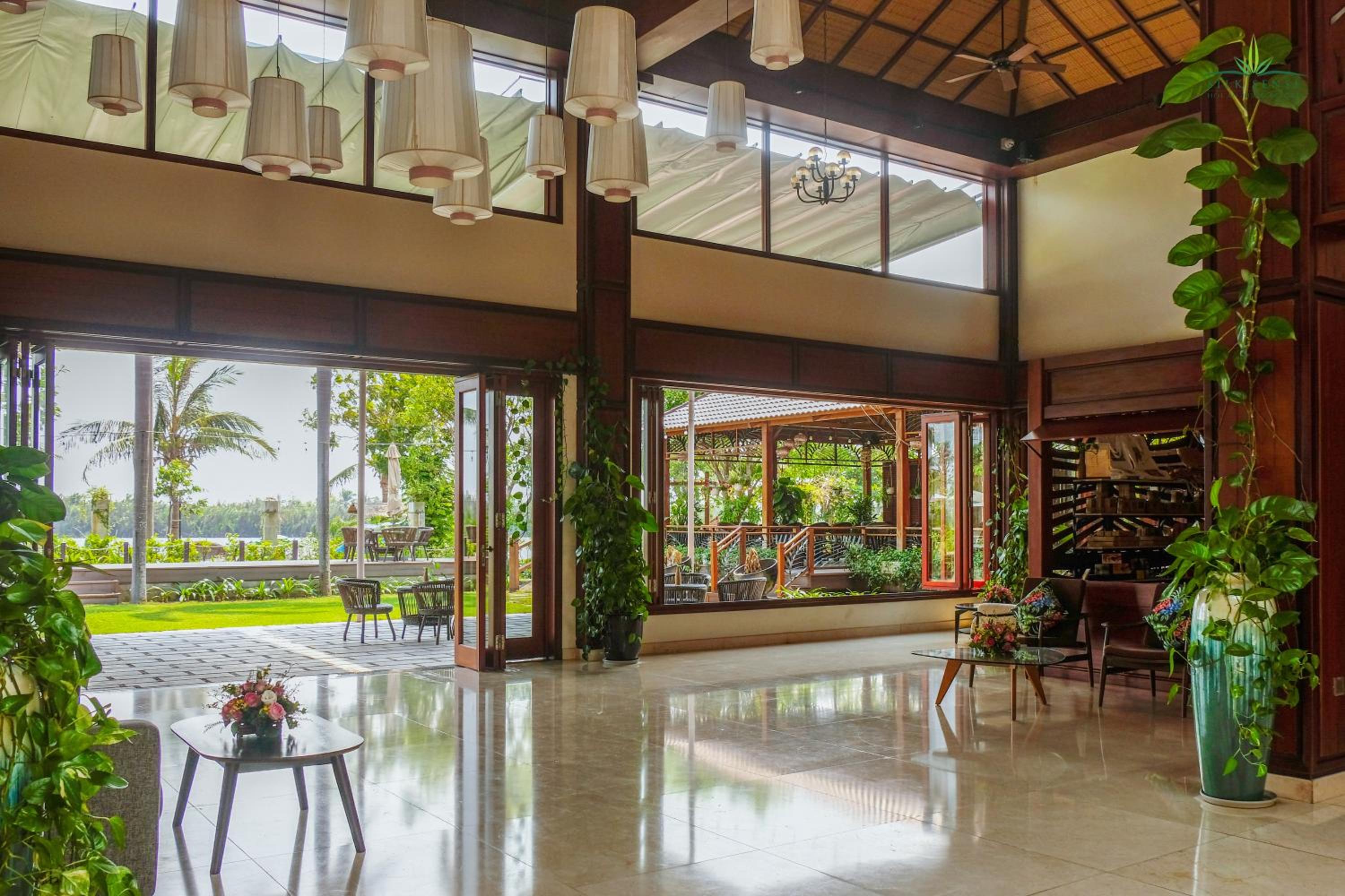 Silk Sense Hoi An River Resort - Green Luxury Escape