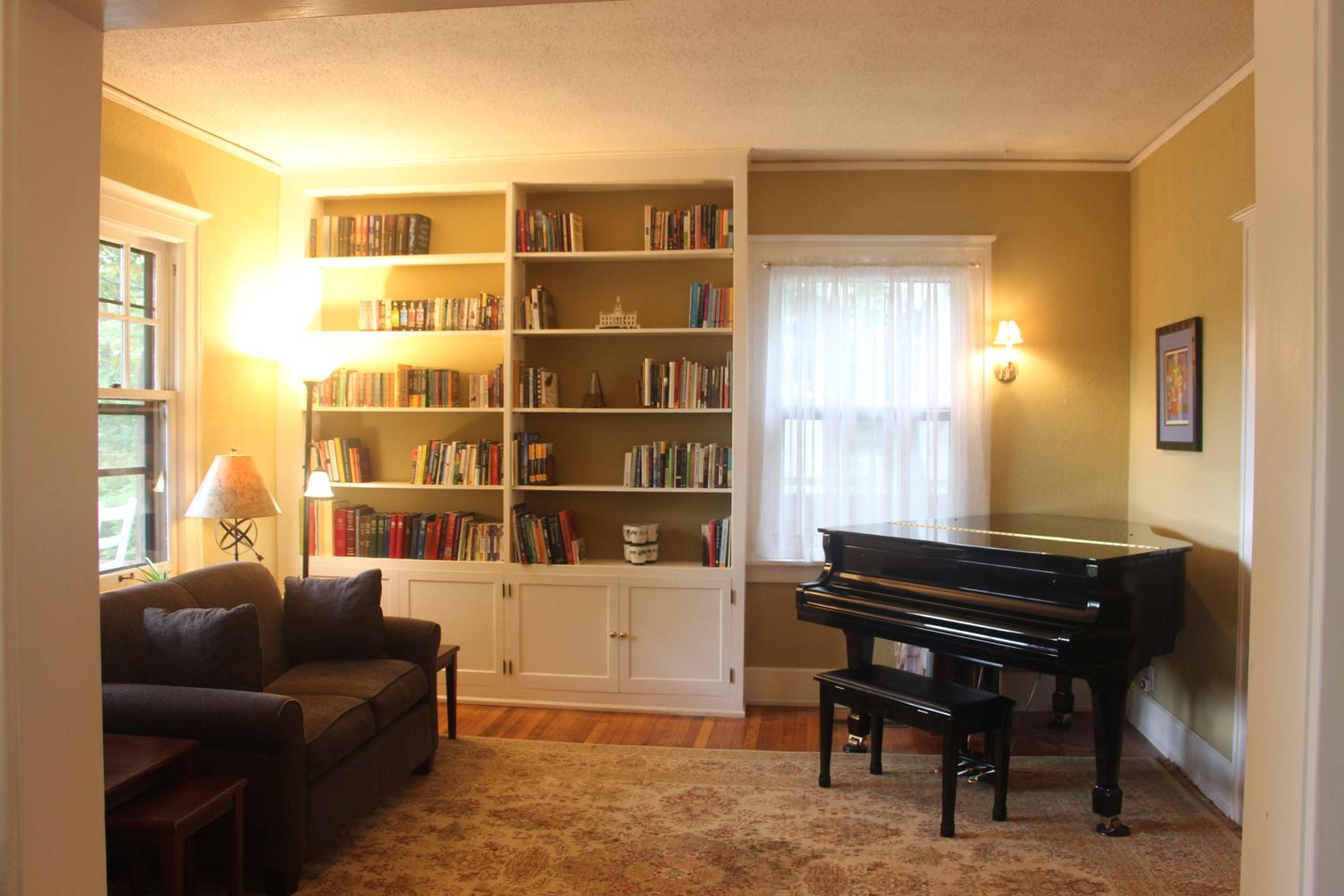 Brown Street Inn Bed and Breakfast