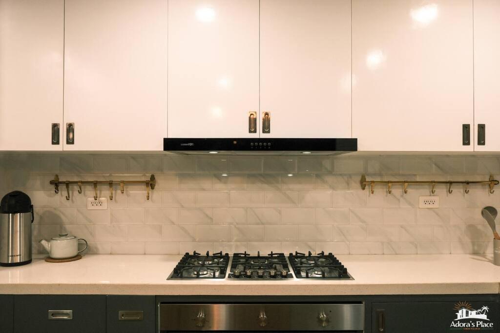 Adora's Place - Sleeps 16