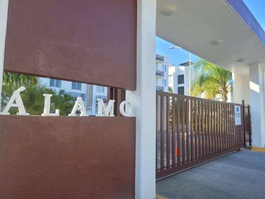 Hotel Manzanillo Depto. ¡buena vibra! - Image 1