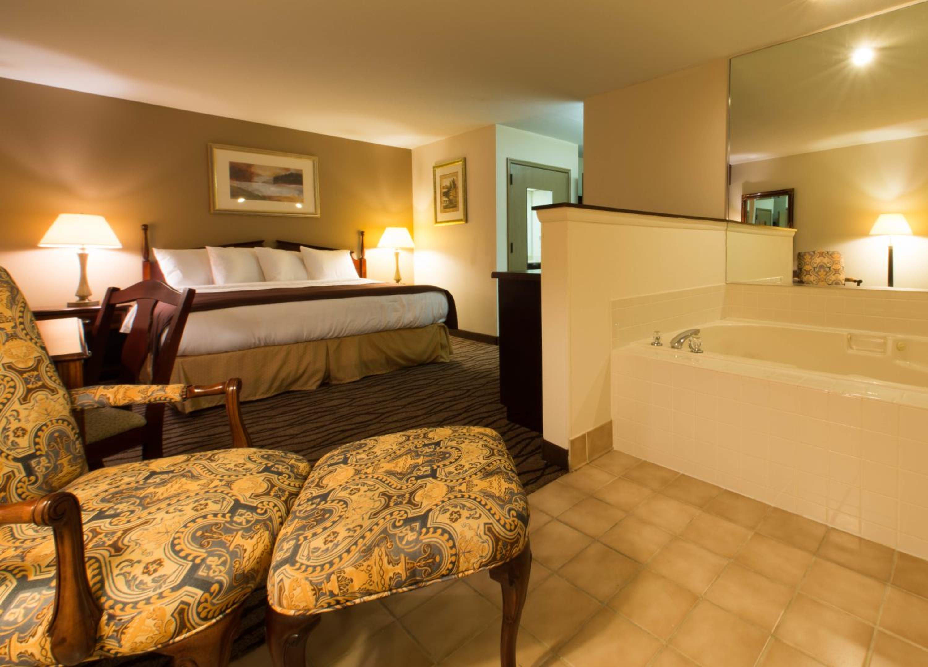 Country Hearth Inn-Toccoa