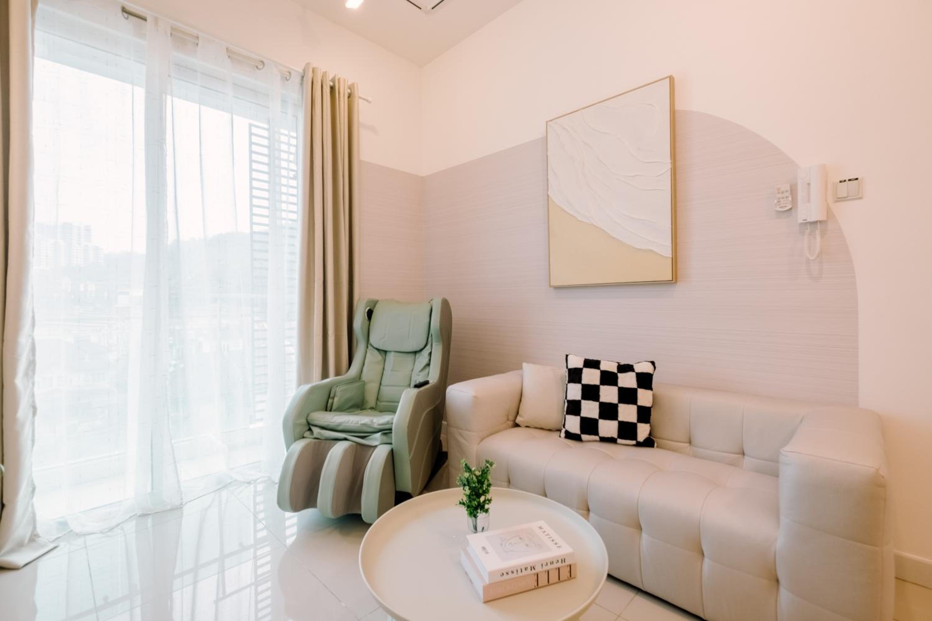 Nordic Design 2BR Premium Suite, near Desa ParkCity, KL