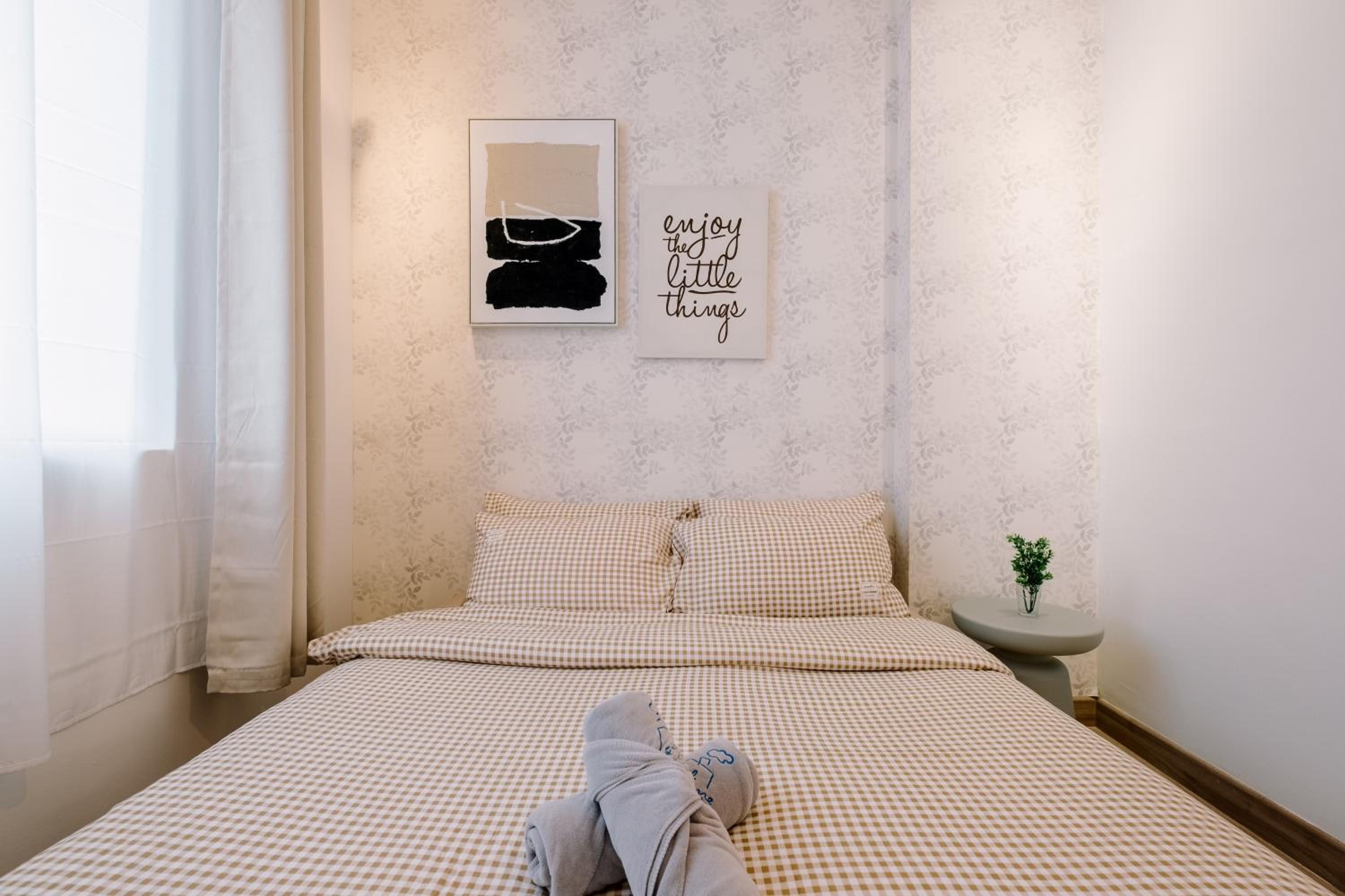 Nordic Design 2BR Premium Suite, near Desa ParkCity, KL