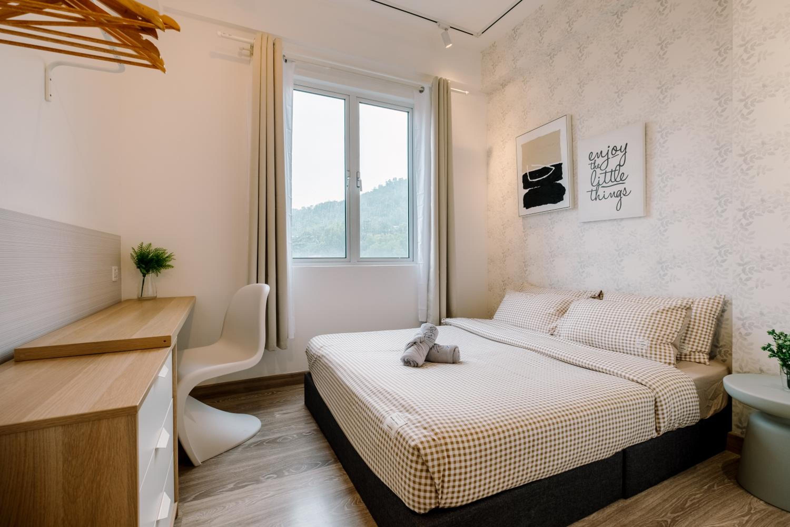 Nordic Design 2BR Premium Suite, near Desa ParkCity, KL
