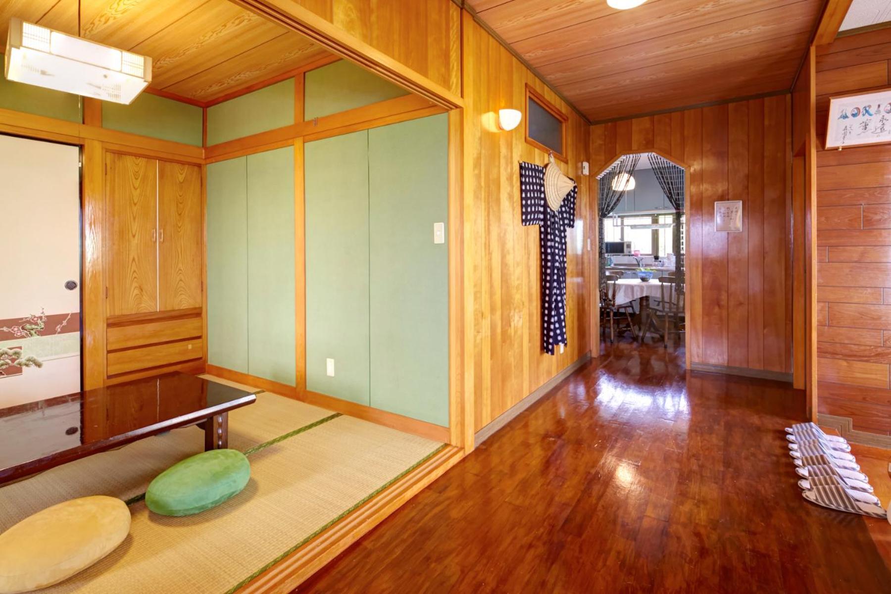 Takashi House view 3