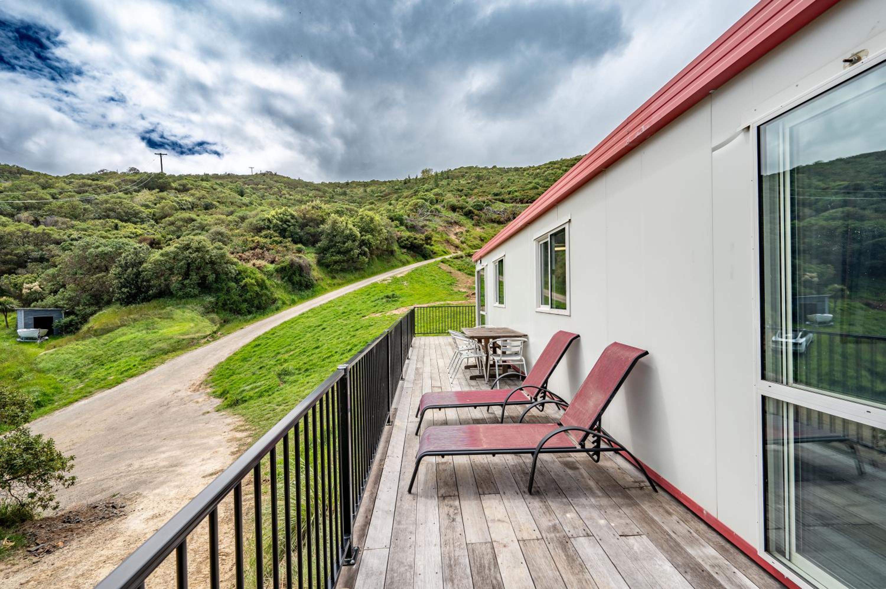Lushingtons Bay - Takamatua