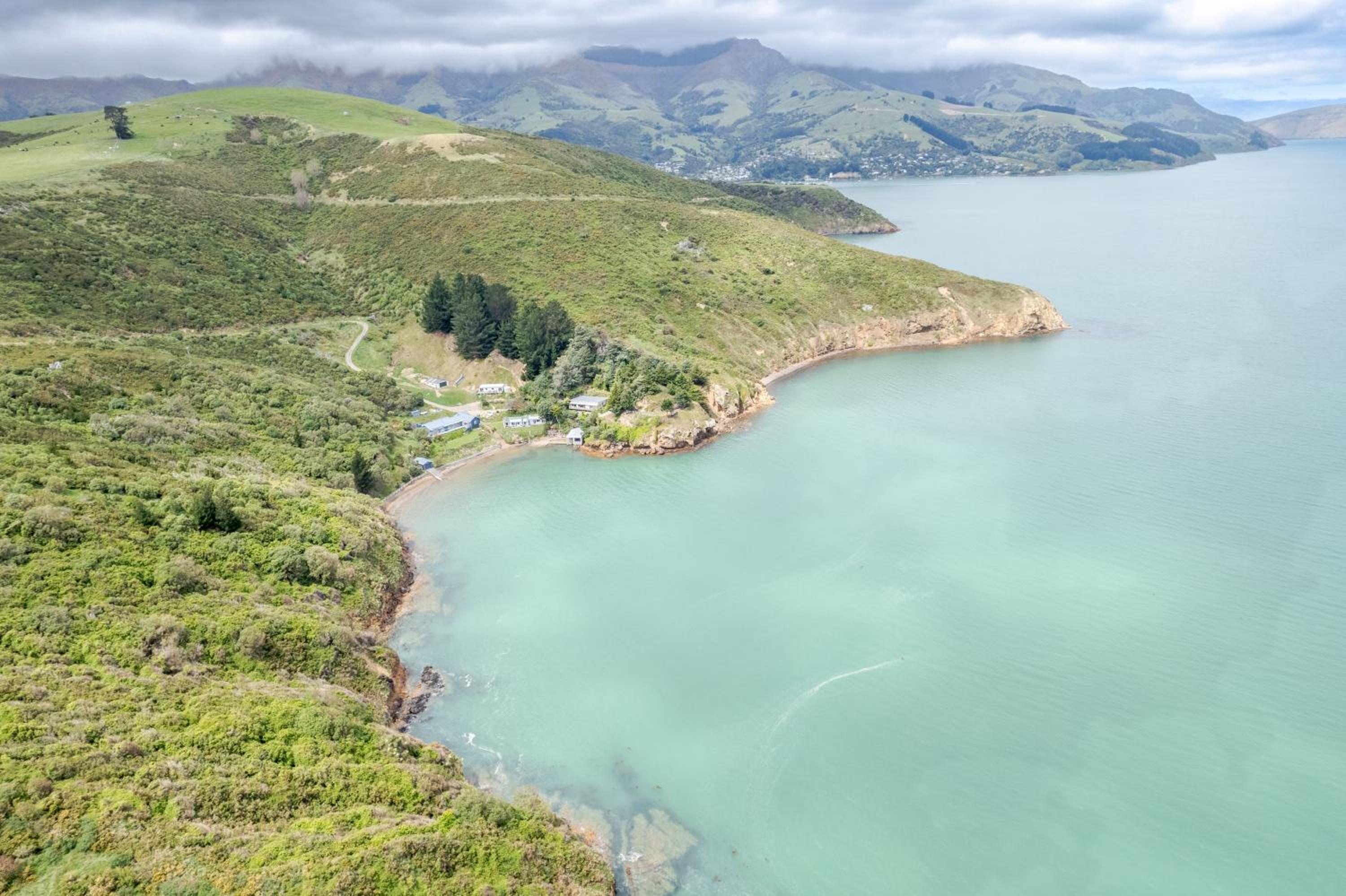 Lushingtons Bay - Takamatua
