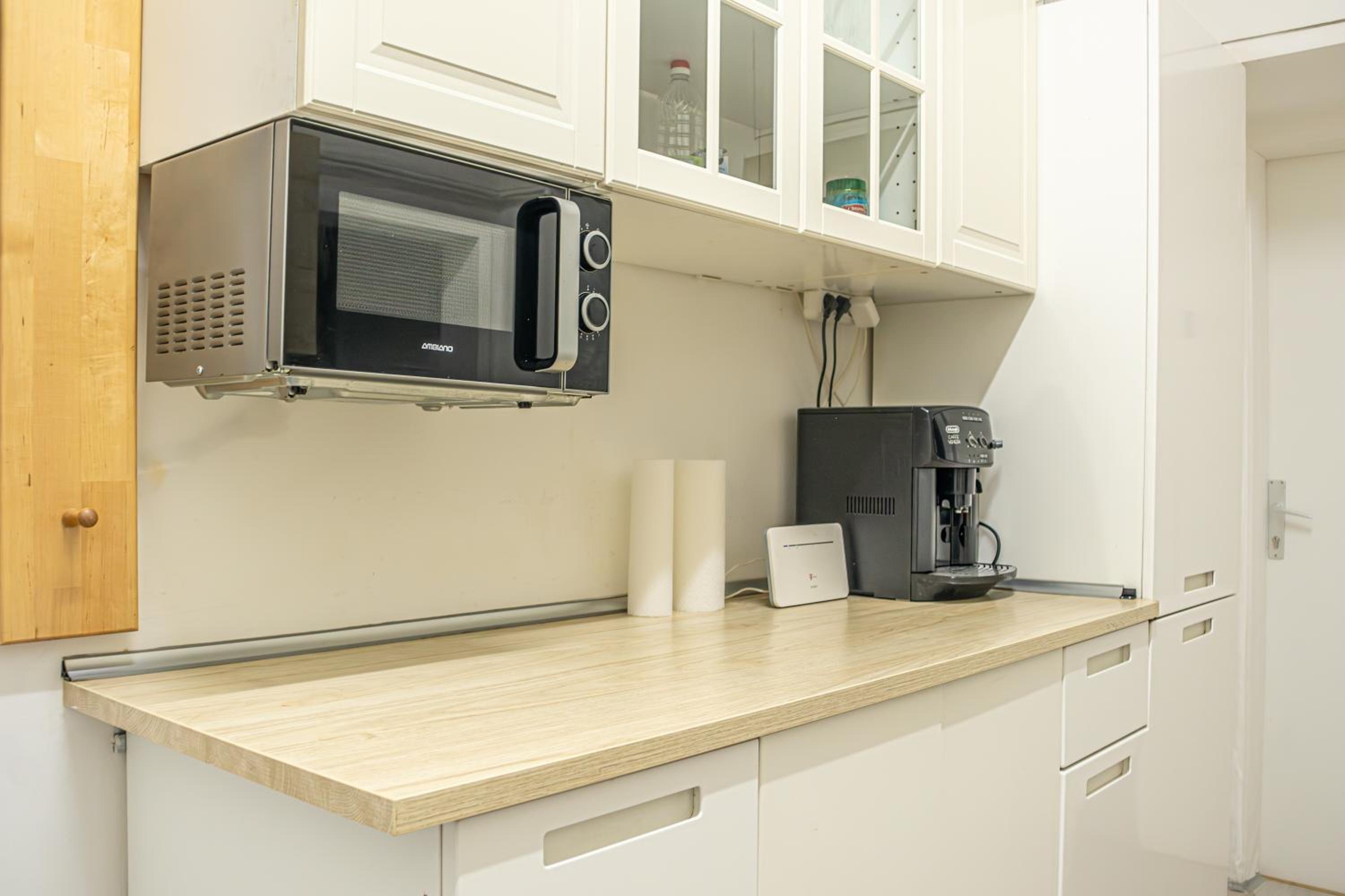 Cozy City Center Retreat 2BR Apt. Homelike Comfort