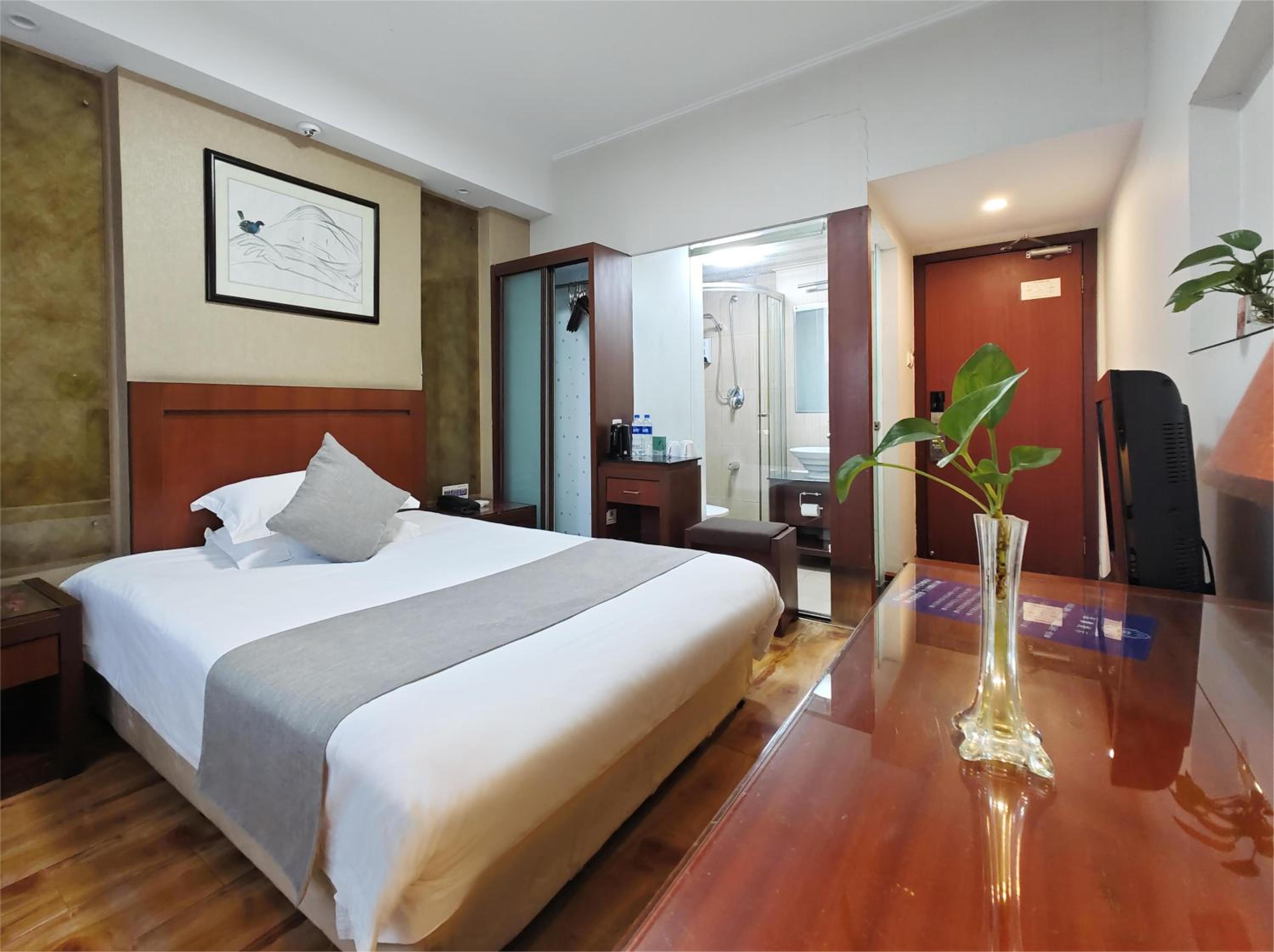 Hangzhou Vacations - Hangzhou Bokai Westlake Hotel - Property Image 1