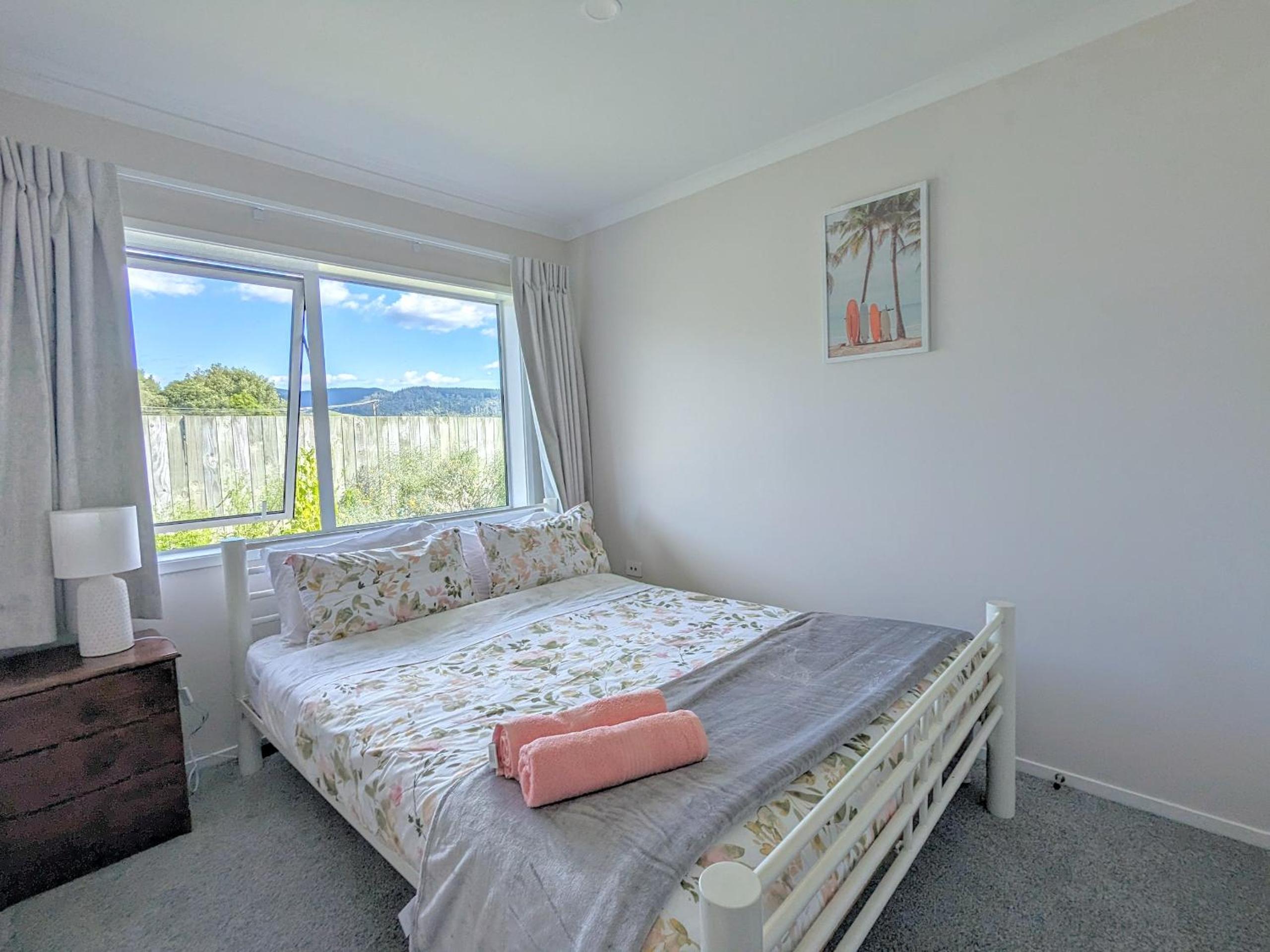 Beautiful Brand New Four-Bed Home near Redwood view 5