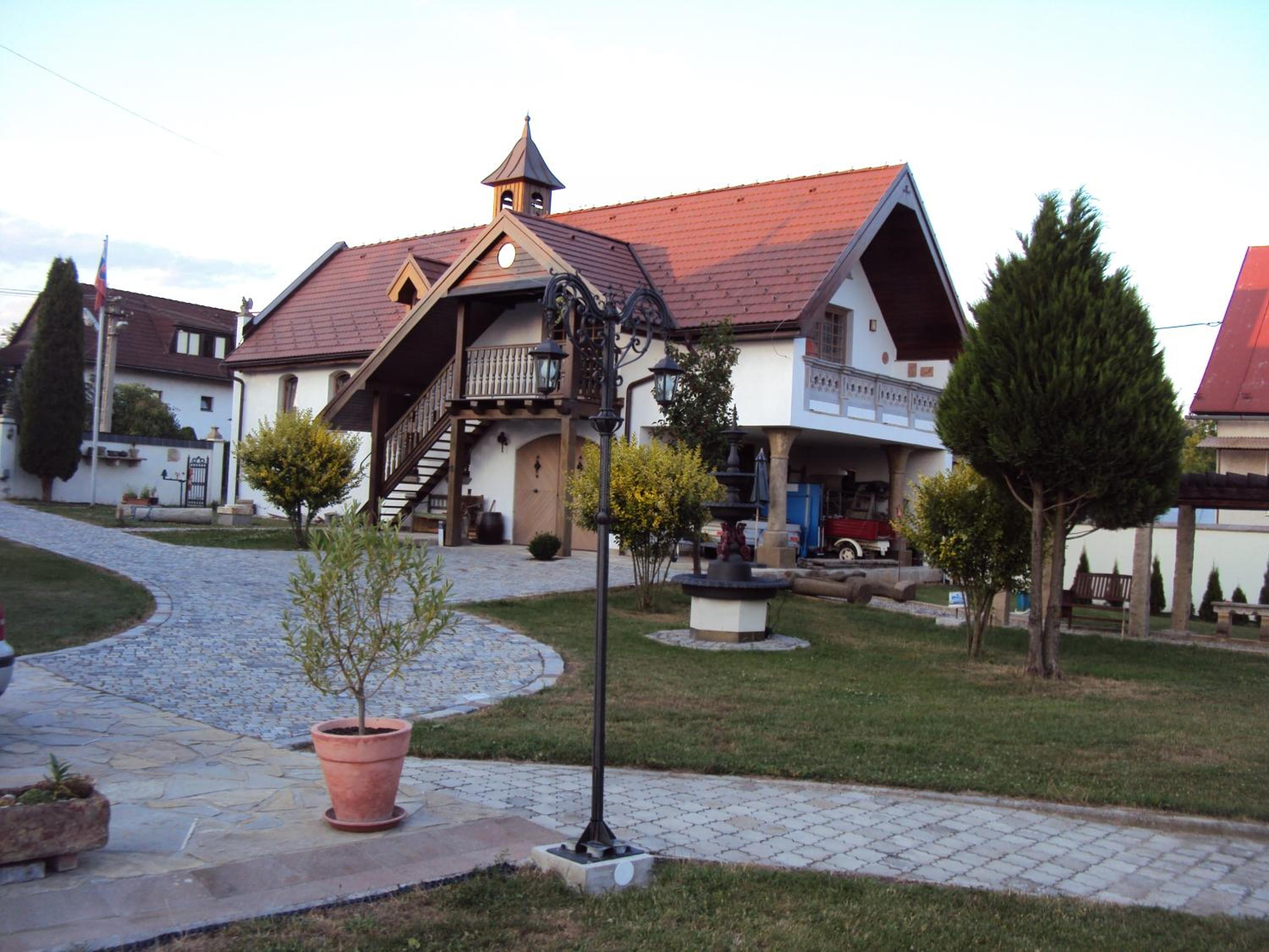 Photo 26