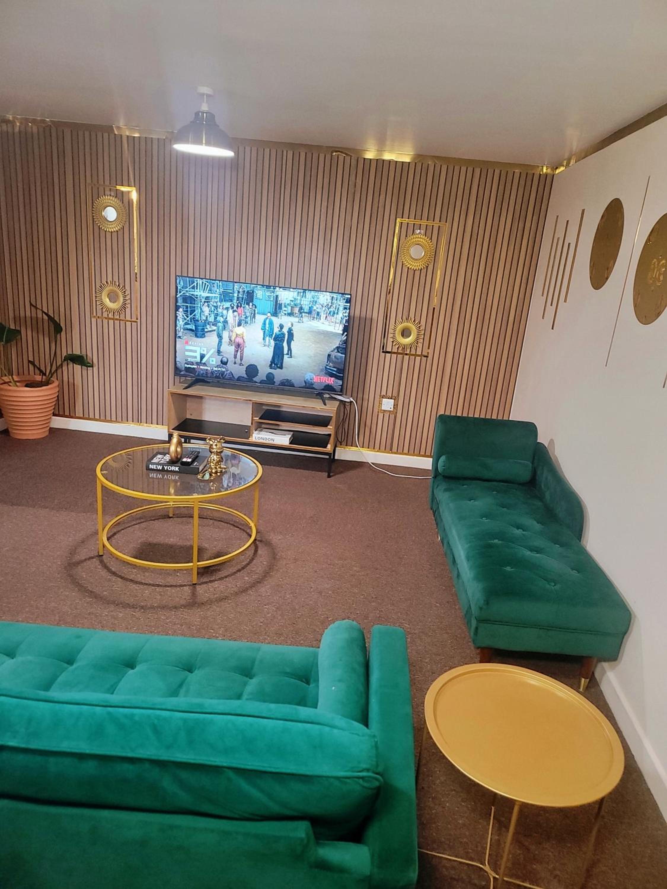 lounge