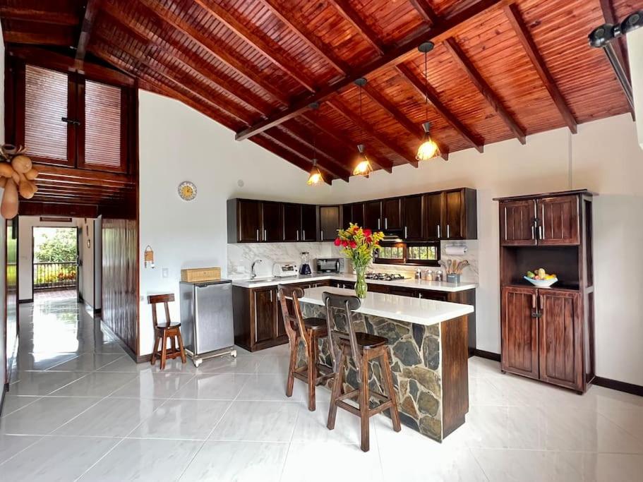 Acogedora casa de campo con excelente ubicación