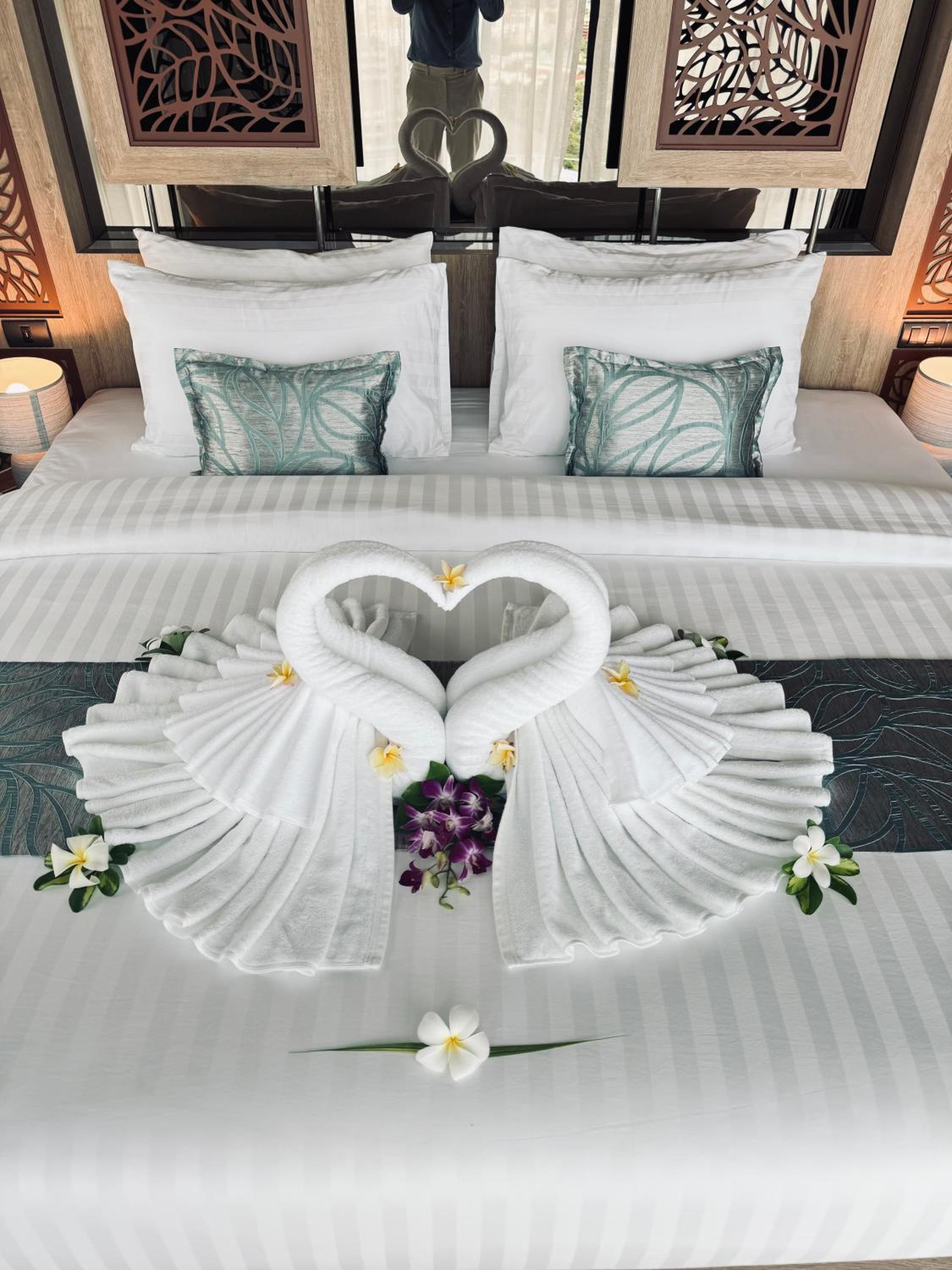 Patong Bay Hill Resort 85