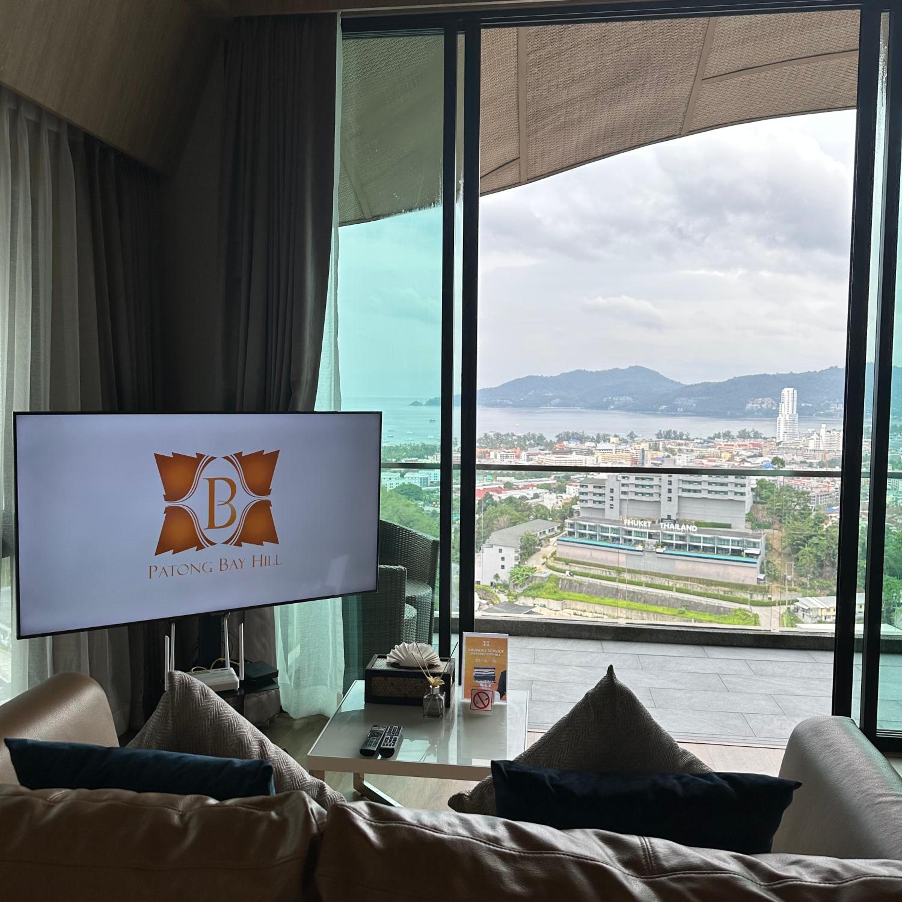 Patong Bay Hill Resort 19