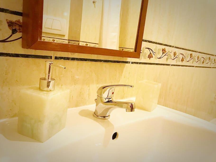 Apartment with private parking - Roma Est. view 4