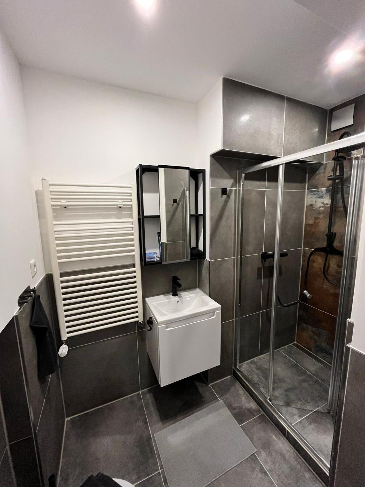 Dilmac Apartments