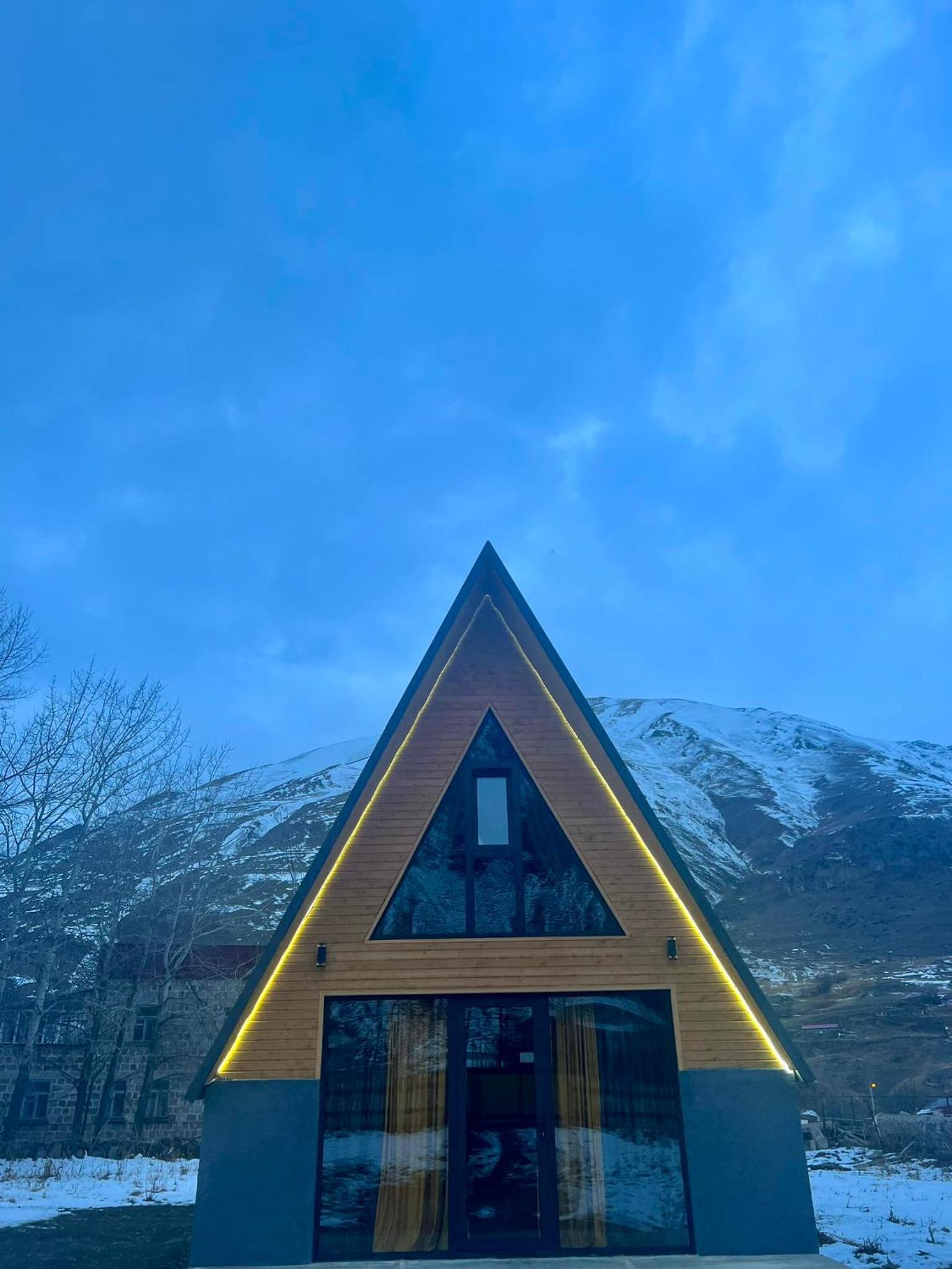 Memoria Kazbegi