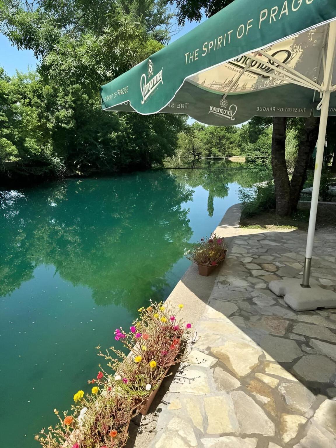 Riverside Bučine