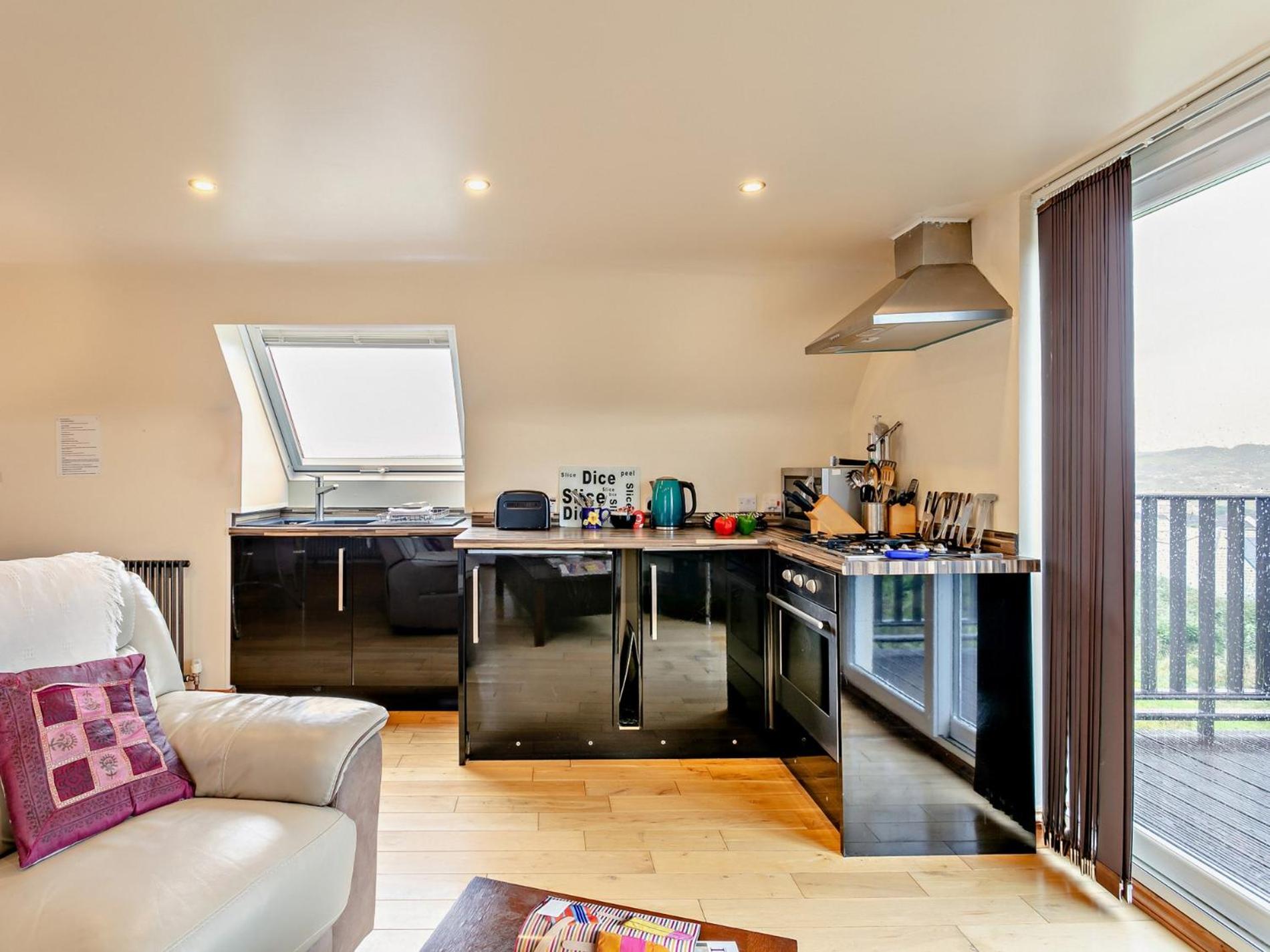 1 Bed in Barnstaple oc-ellco view 4