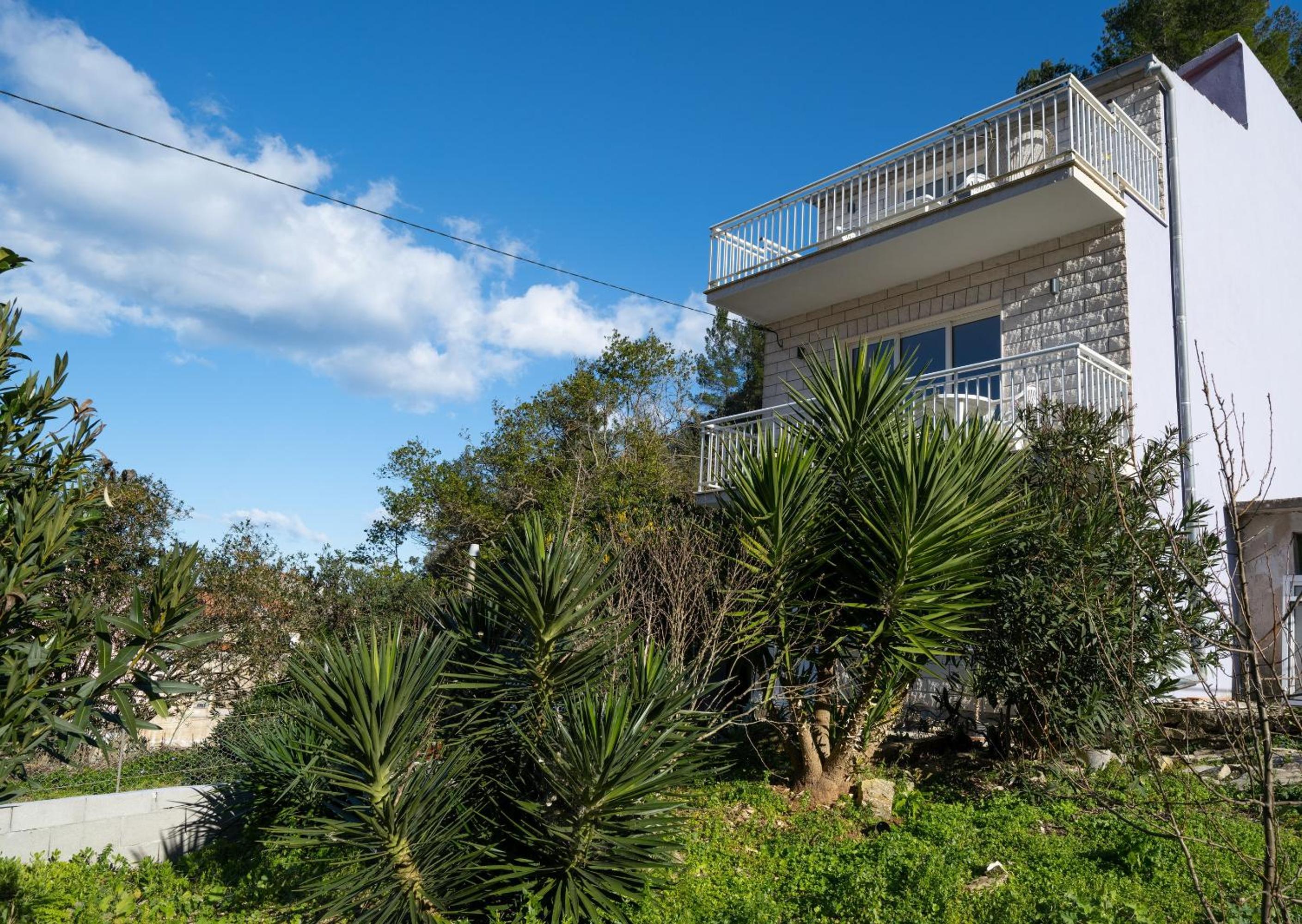 La Mer - Private Beach House view 5