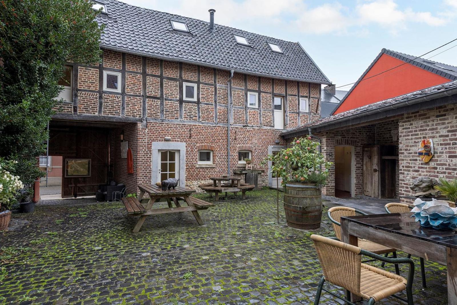Authentic apartment in Voeren