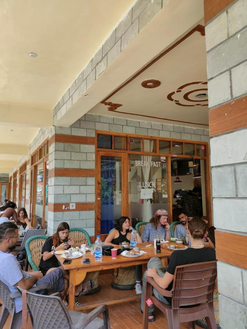 NEW SAMY CAFE AND HOMESTAY