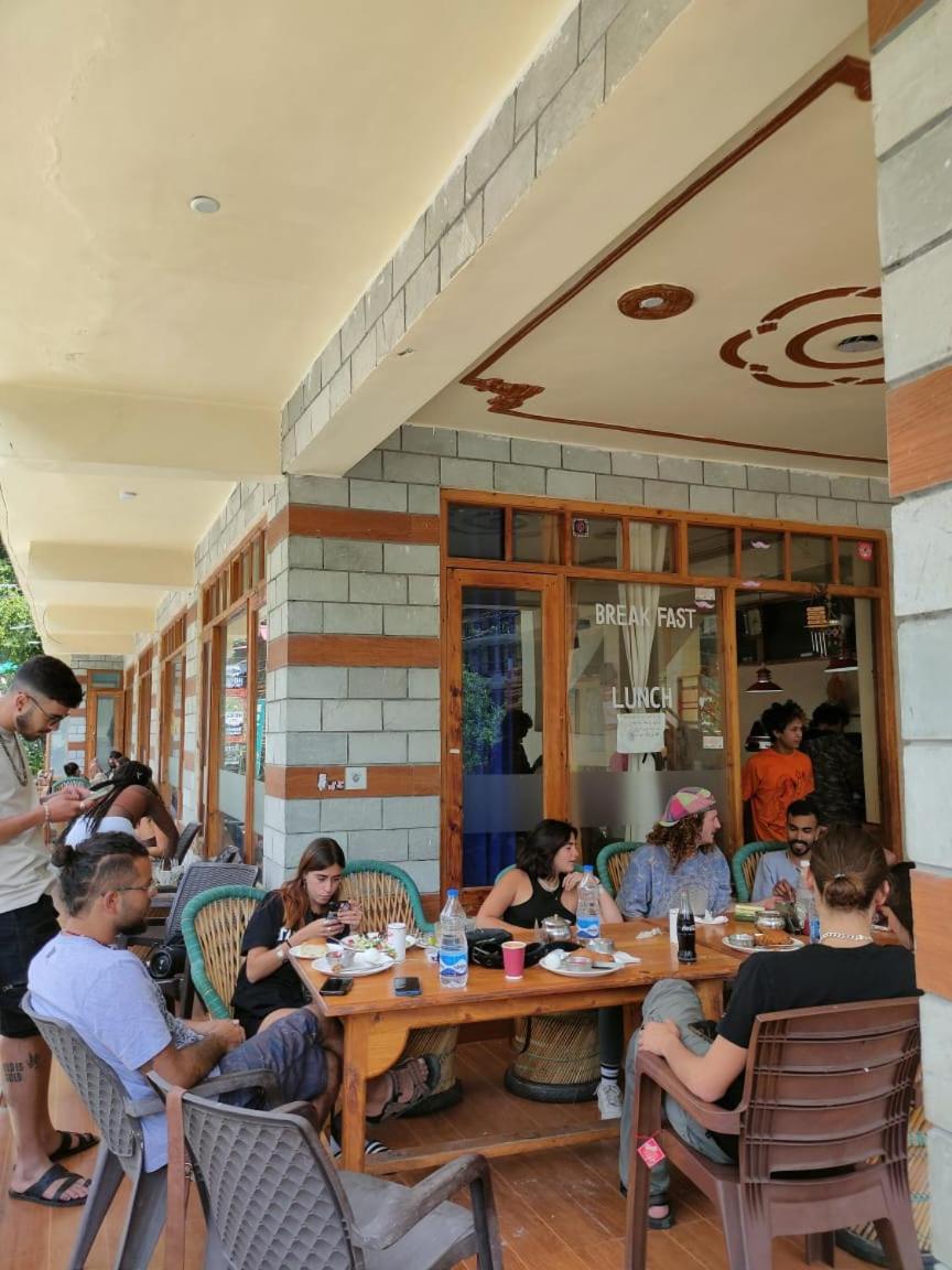 NEW SAMY CAFE AND HOMESTAY
